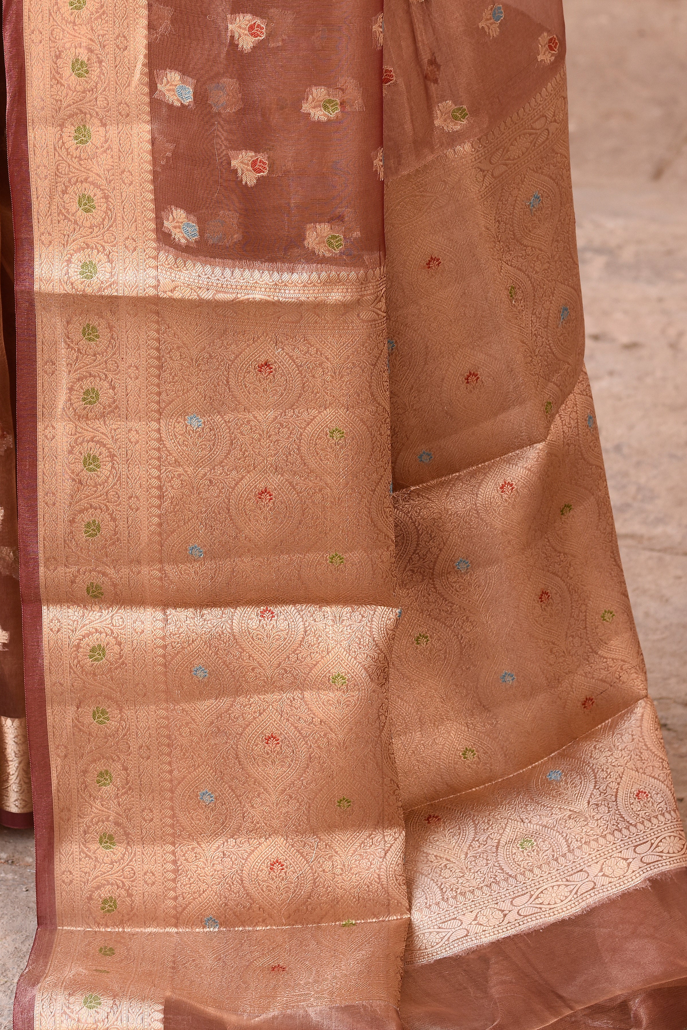 Color_Brown