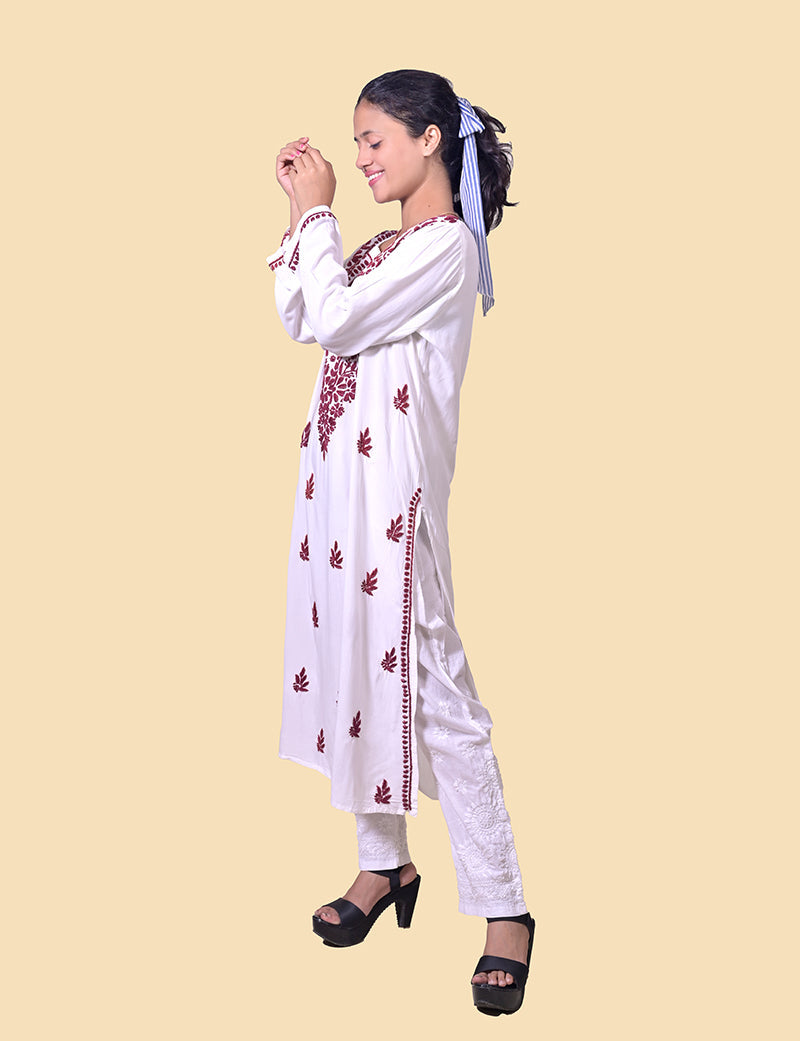 Women's Rayon Cotton White Mehroon Thread Chikankari Kurta