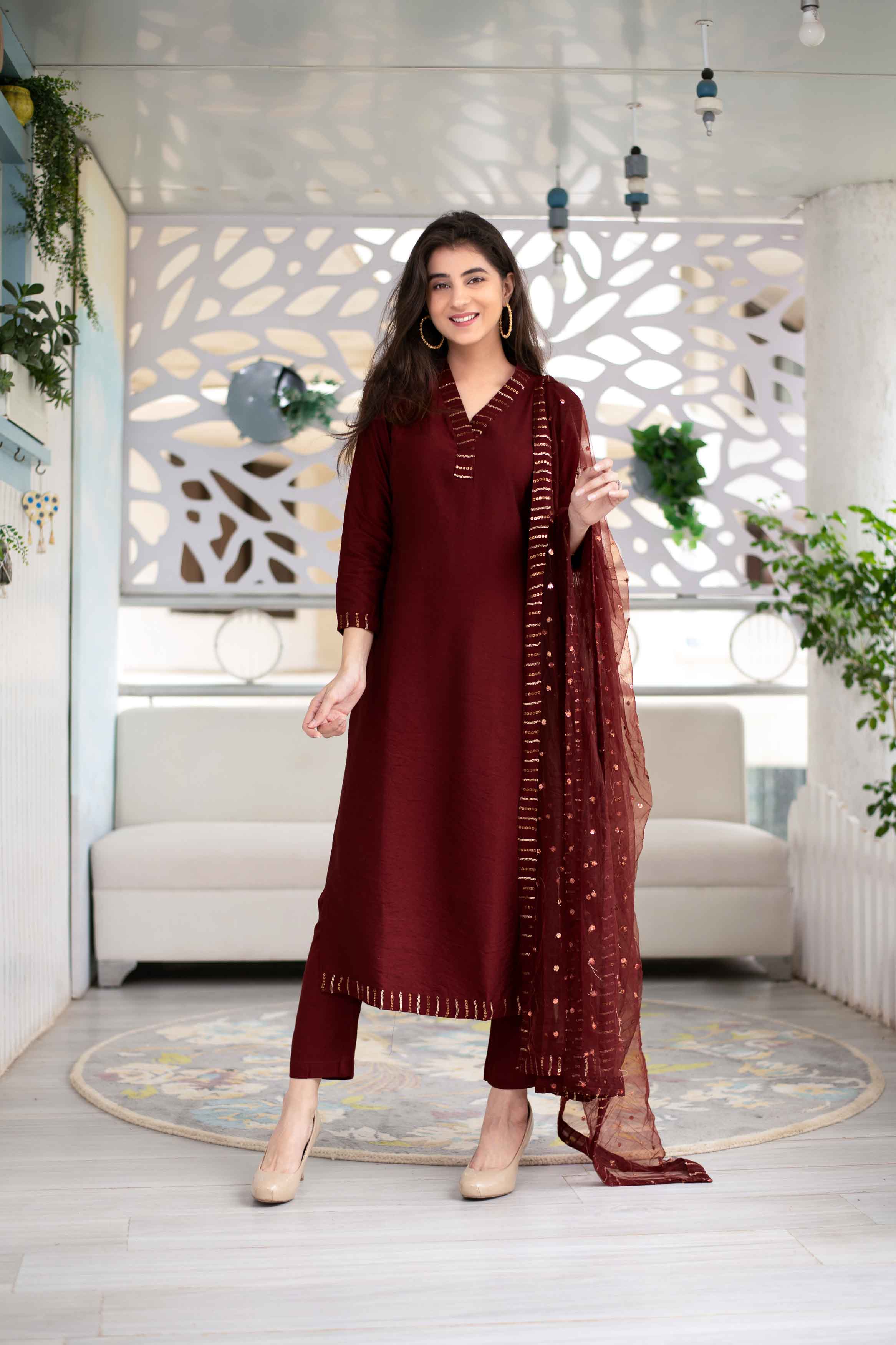 Women's Embellished Maroon Kurta Set (3 Pc Set)