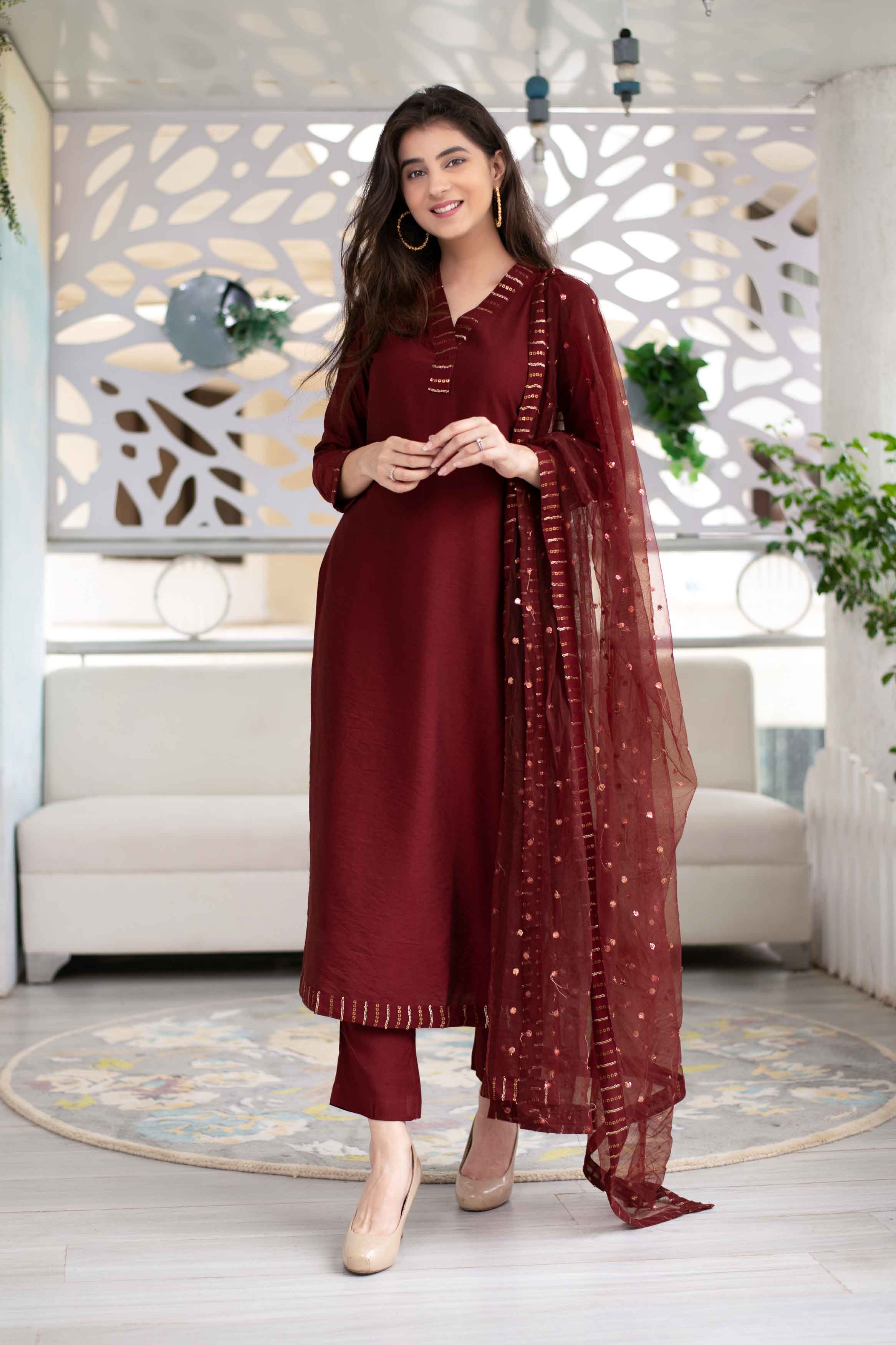 Women's Embellished Maroon Kurta Set (3 Pc Set)