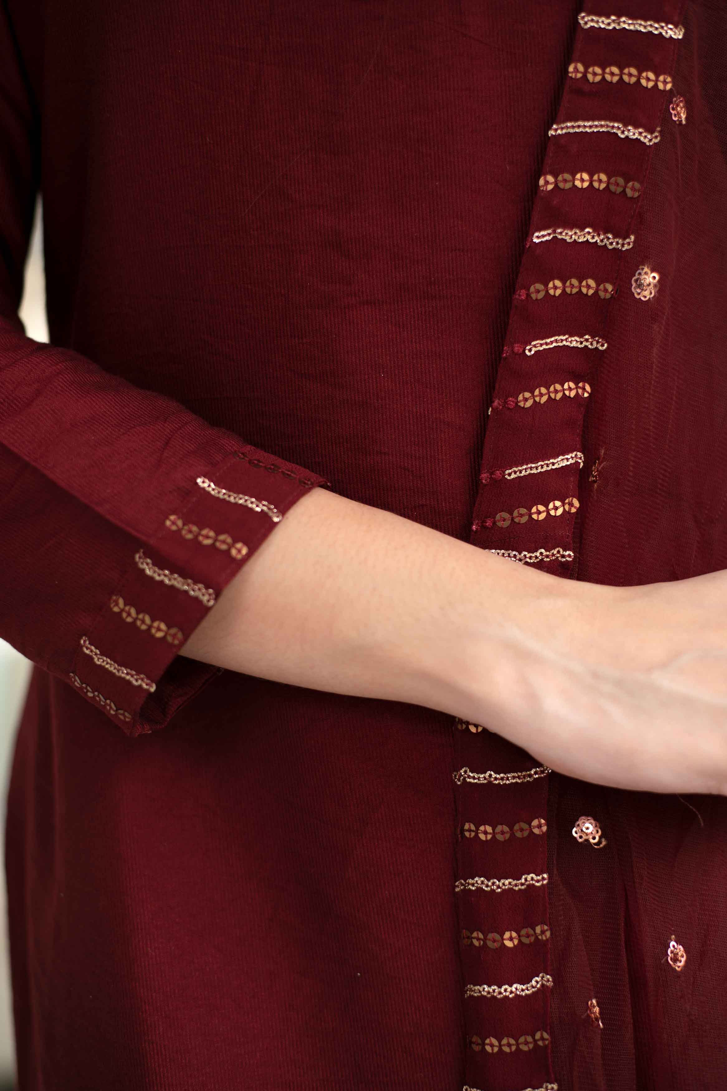 Women's Embellished Maroon Kurta Set (3 Pc Set)