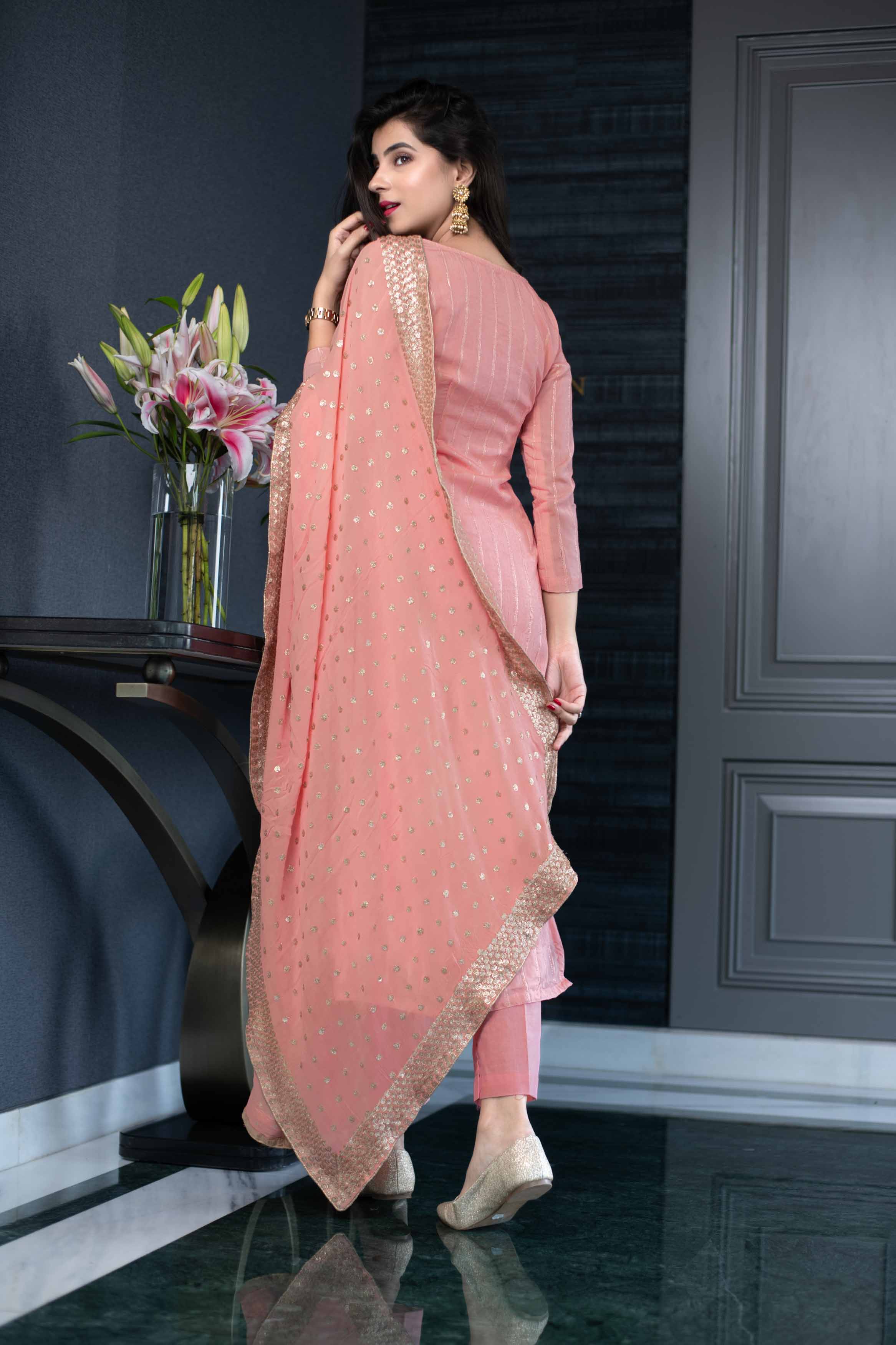 Women's Peach Kurta set With Heavy Dupatta (3pcs Set)