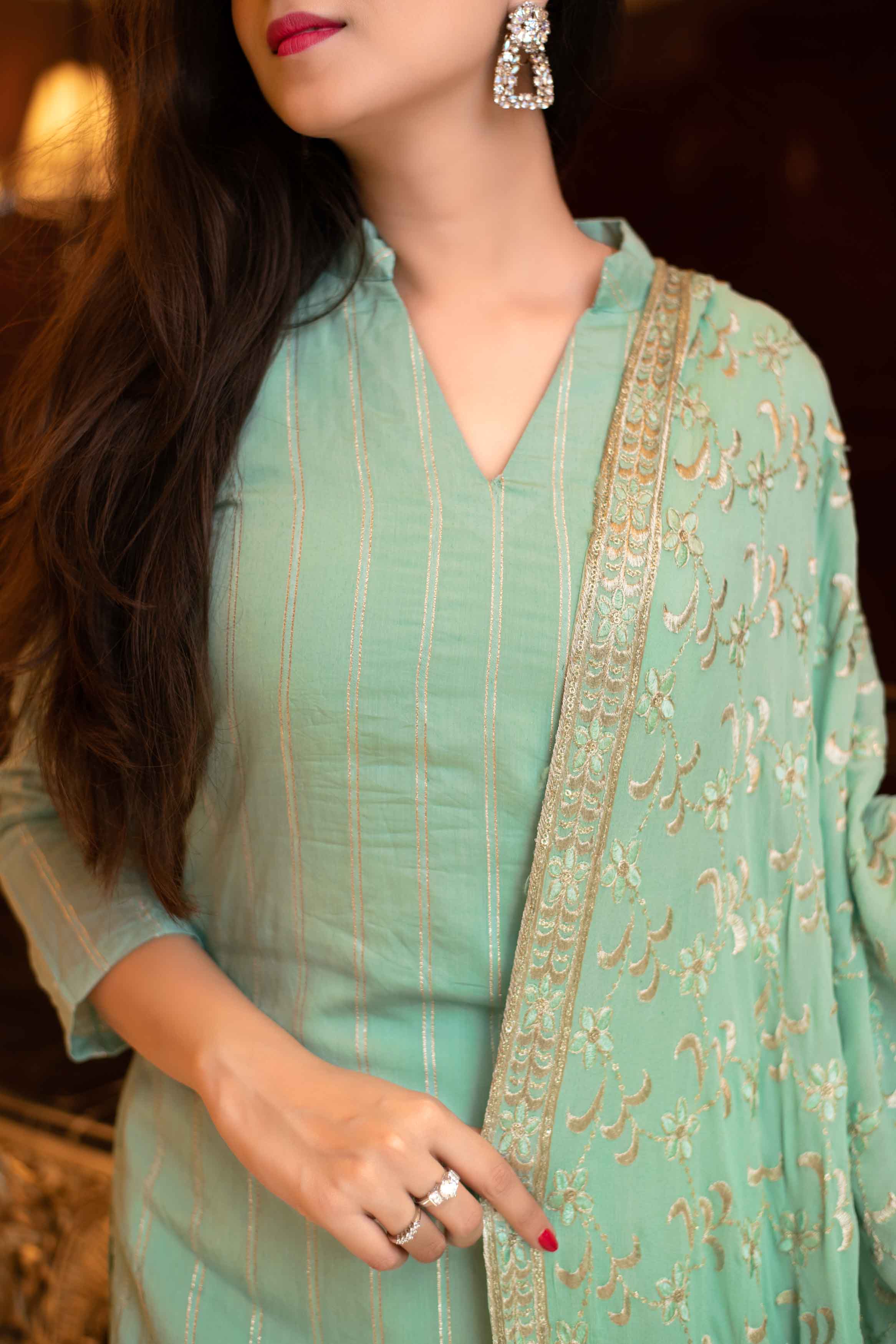 Women's Pista Green Kurta Set With Chinon Heavy Zari Work Dupatta (3pcs Set)