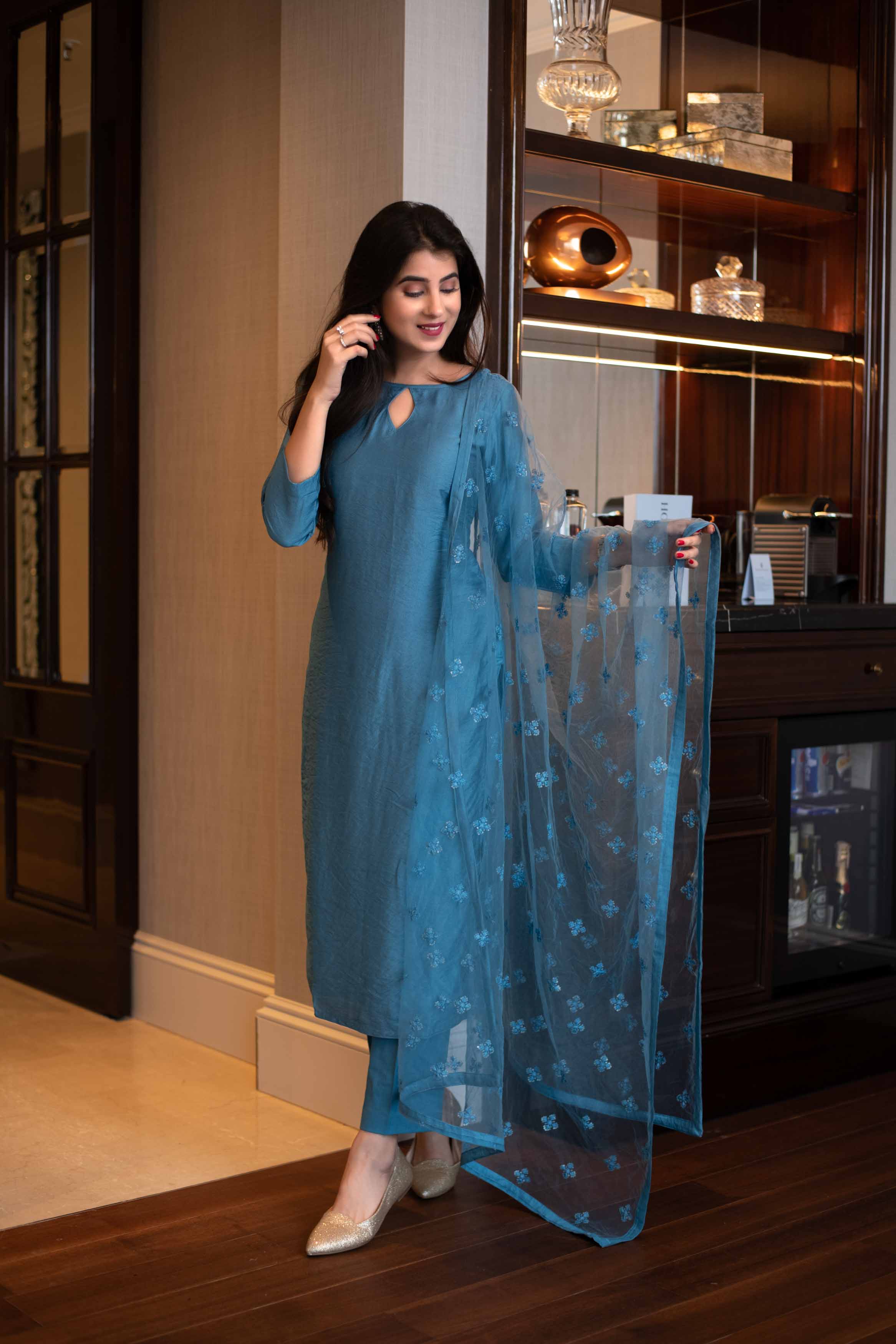 Women's Blue Kurta Set With Dupatta