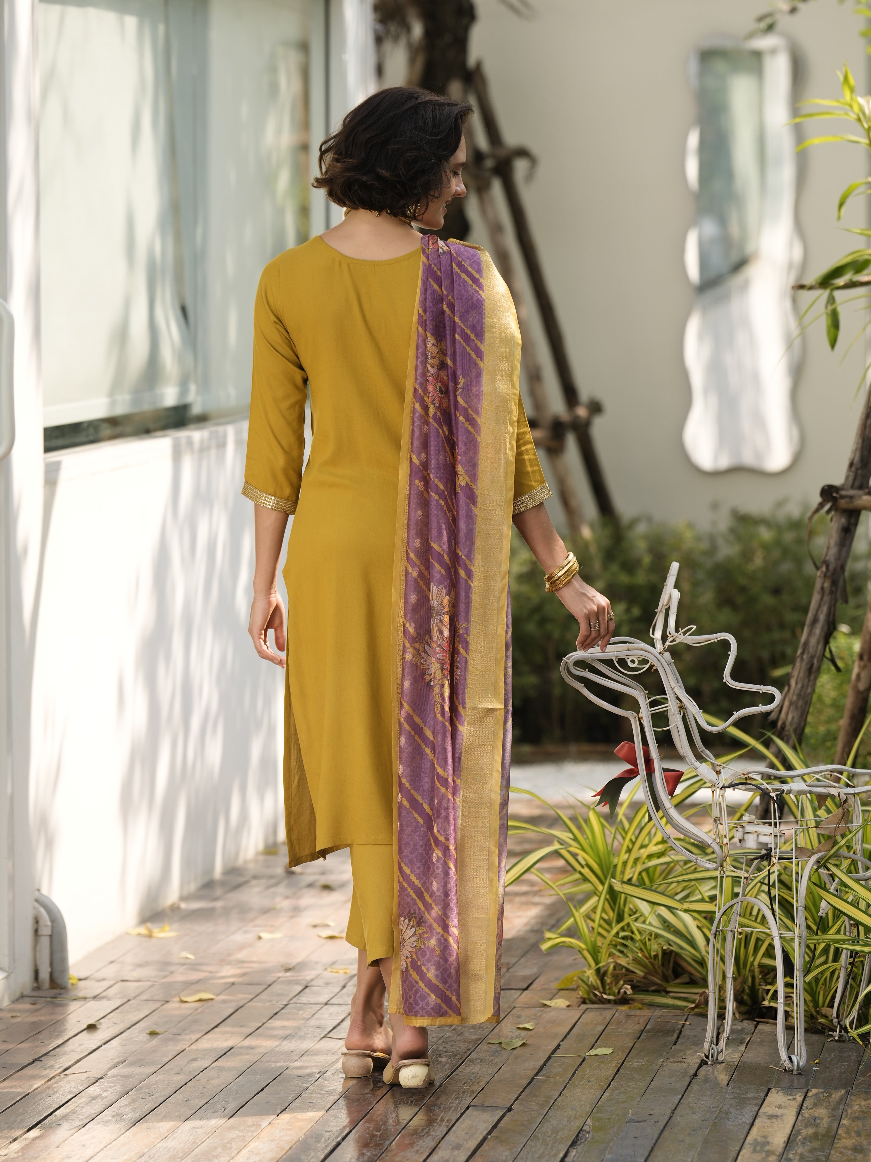 Color_Mustard