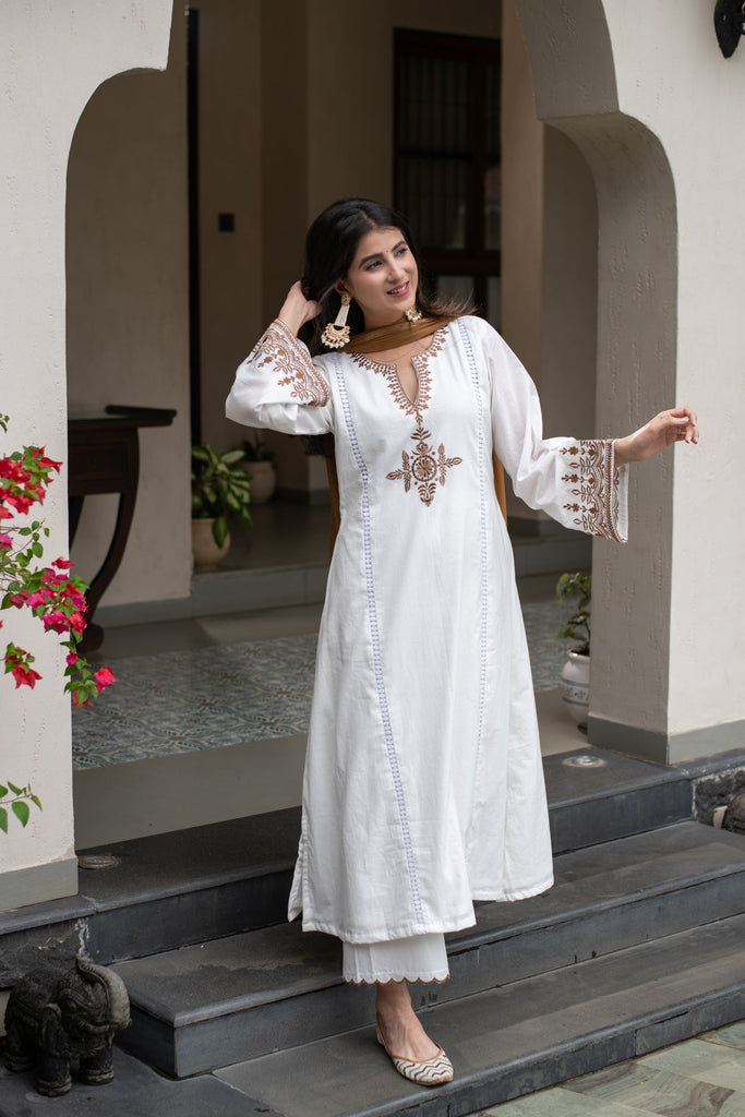 Women's White Emb A Line Kurta Set