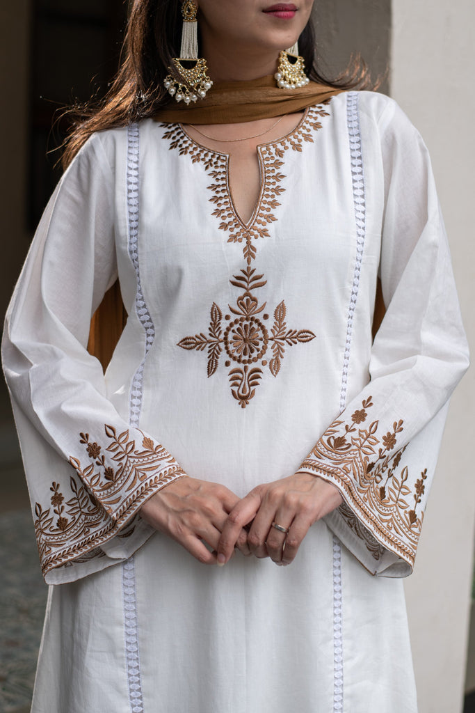 Women's White Emb A Line Kurta Set