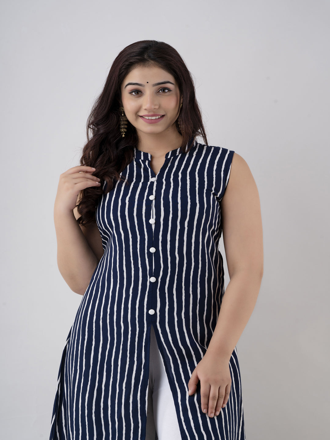 Women's Stripe Print Frontslit Kurti In Blue - Jaipurite