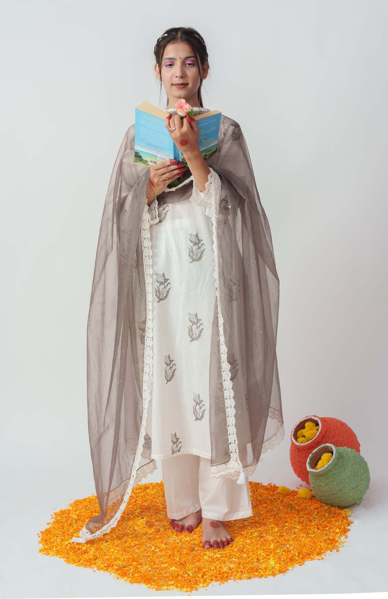 Wome's Grey Cotton Block Print And Sequins Details Kurta Set