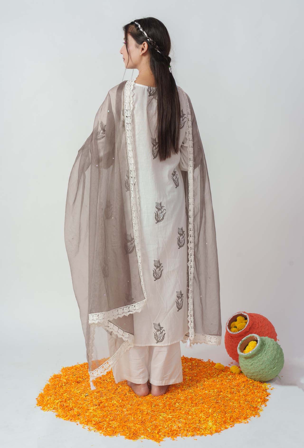 Wome's Grey Cotton Block Print And Sequins Details Kurta Set