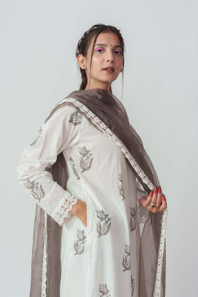Wome's Grey Cotton Block Print And Sequins Details Kurta Set