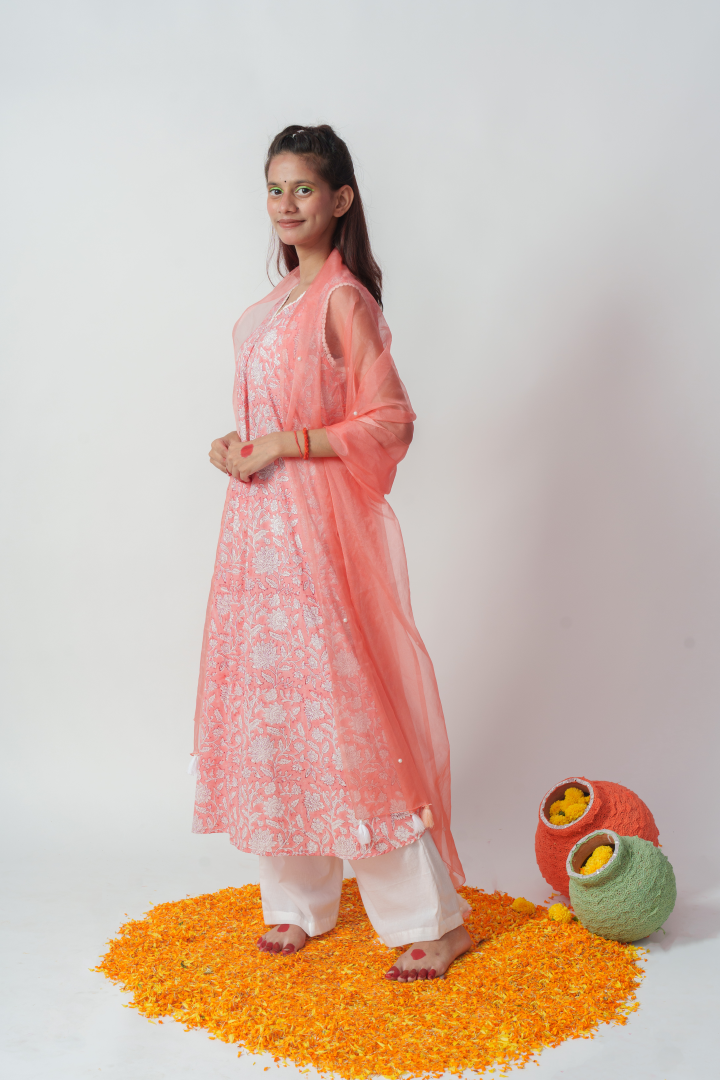 Women's Peach Pure Cotton  Block Print And Sequins Details Kurta Sets - Aruma India