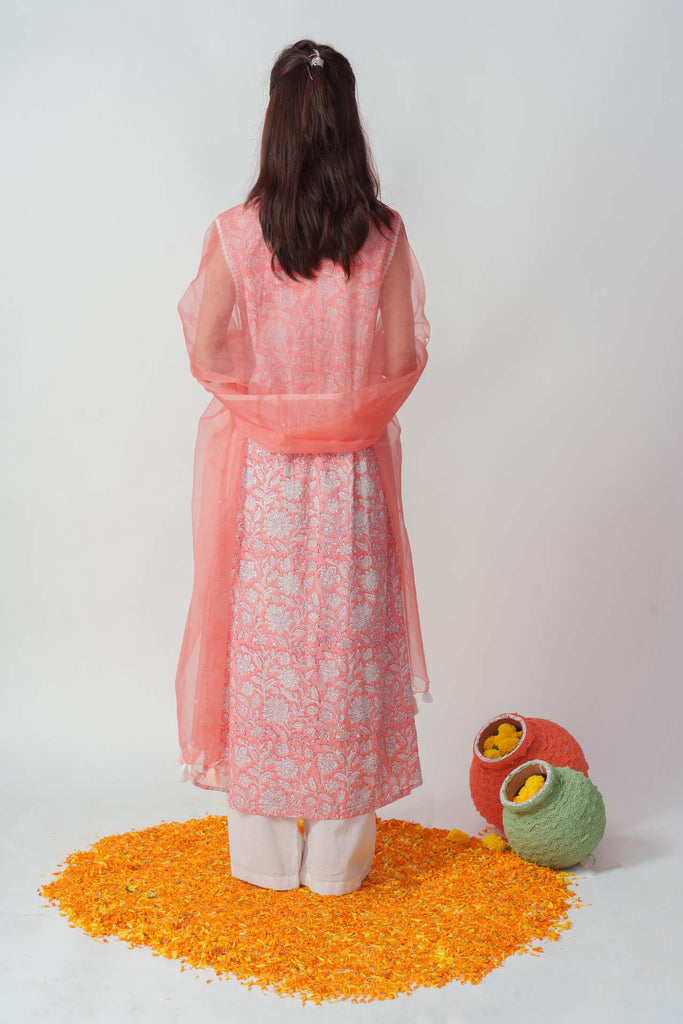 Wome's Peach Cotton Block Print And Sequins Details Kurta Set