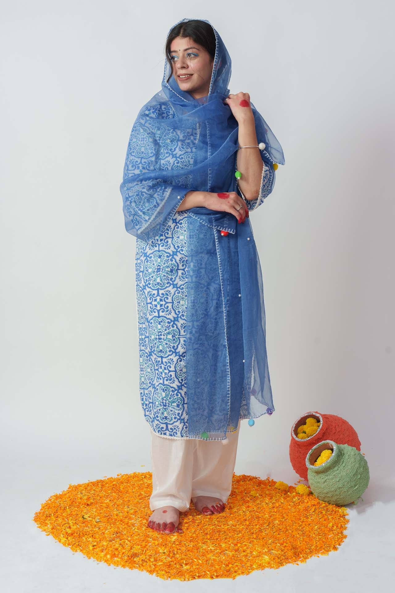 Wome's Light Blue Cotton Block Print And Sequins Details Kurta Set