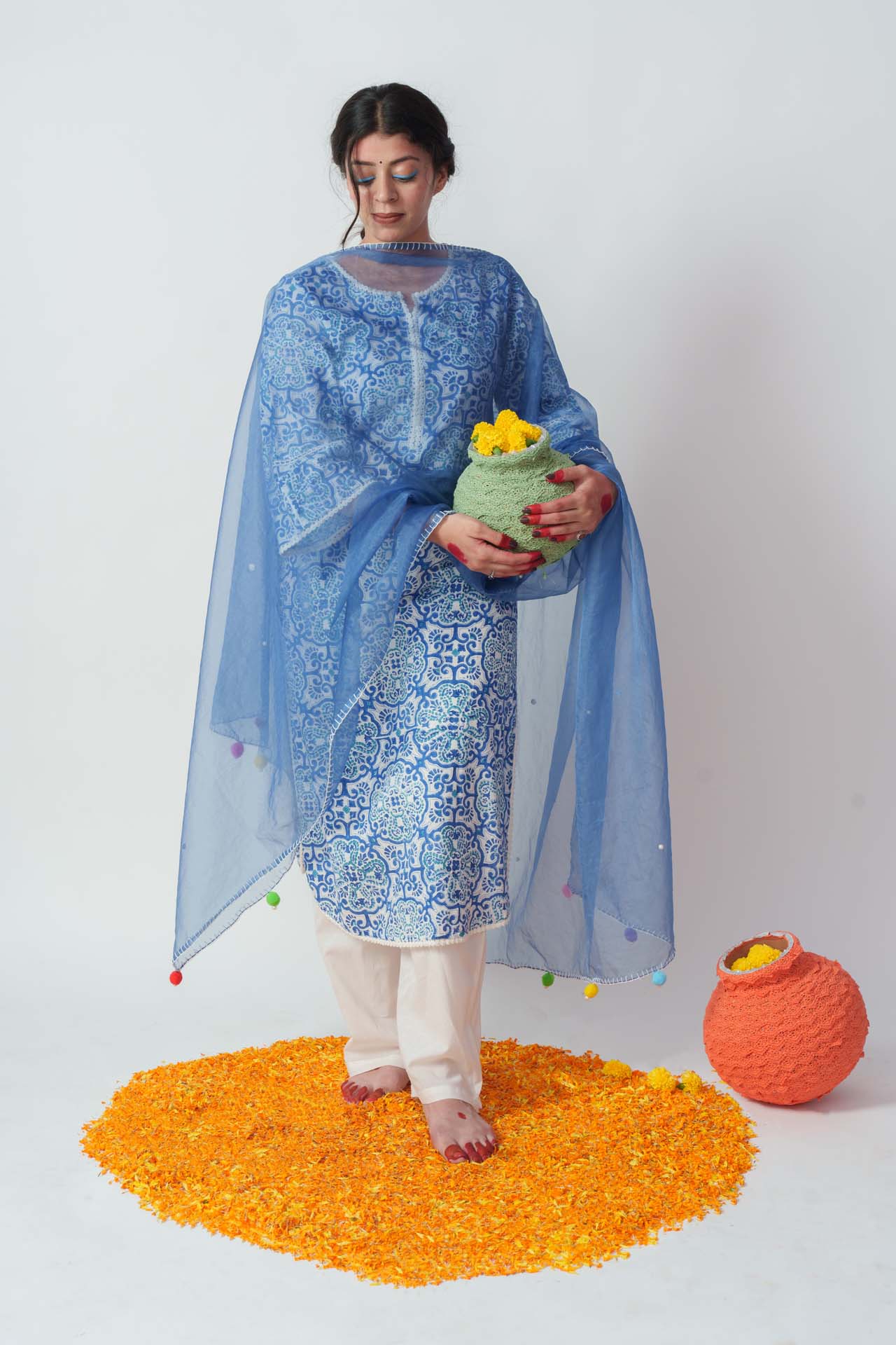 Wome's Light Blue Cotton Block Print And Sequins Details Kurta Set