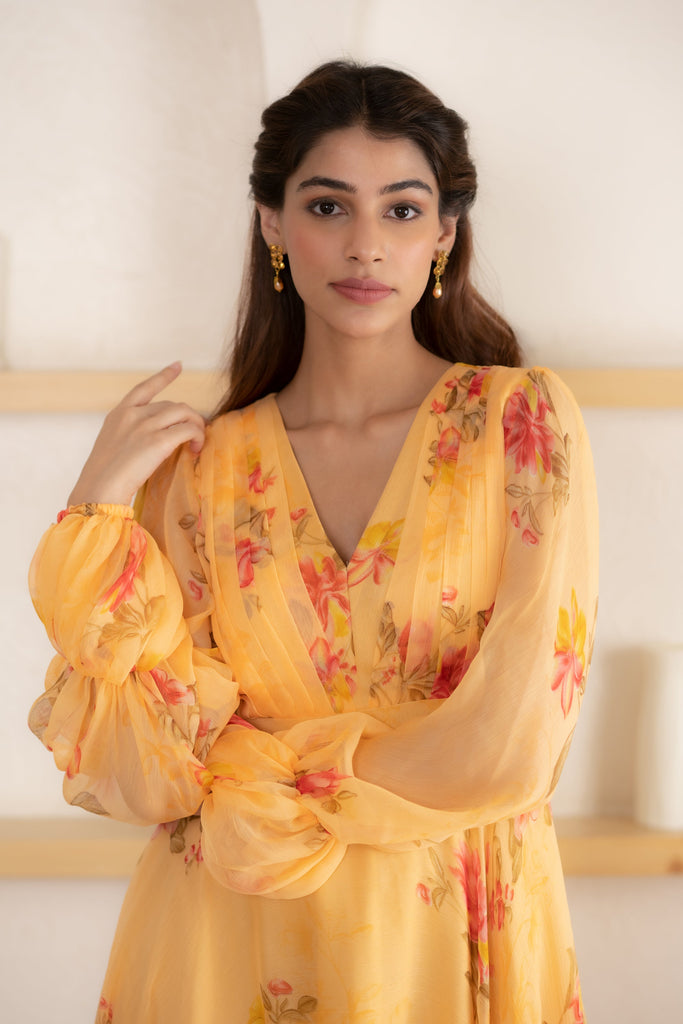 Women's Floral Peach Maxi Gown (1 Pc Set)