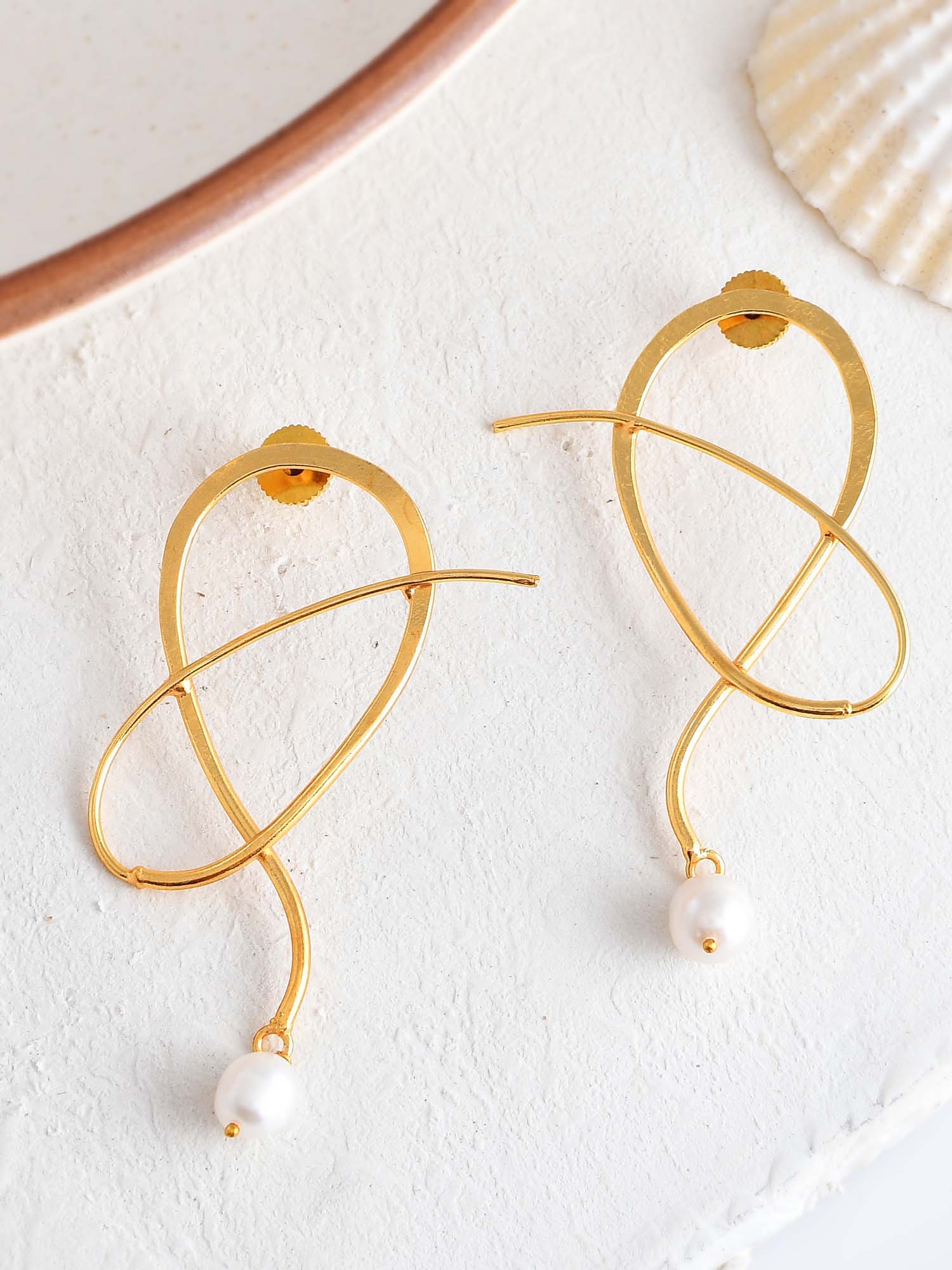 Women's Pearl Perfection Earrings - Zurii Jewels
