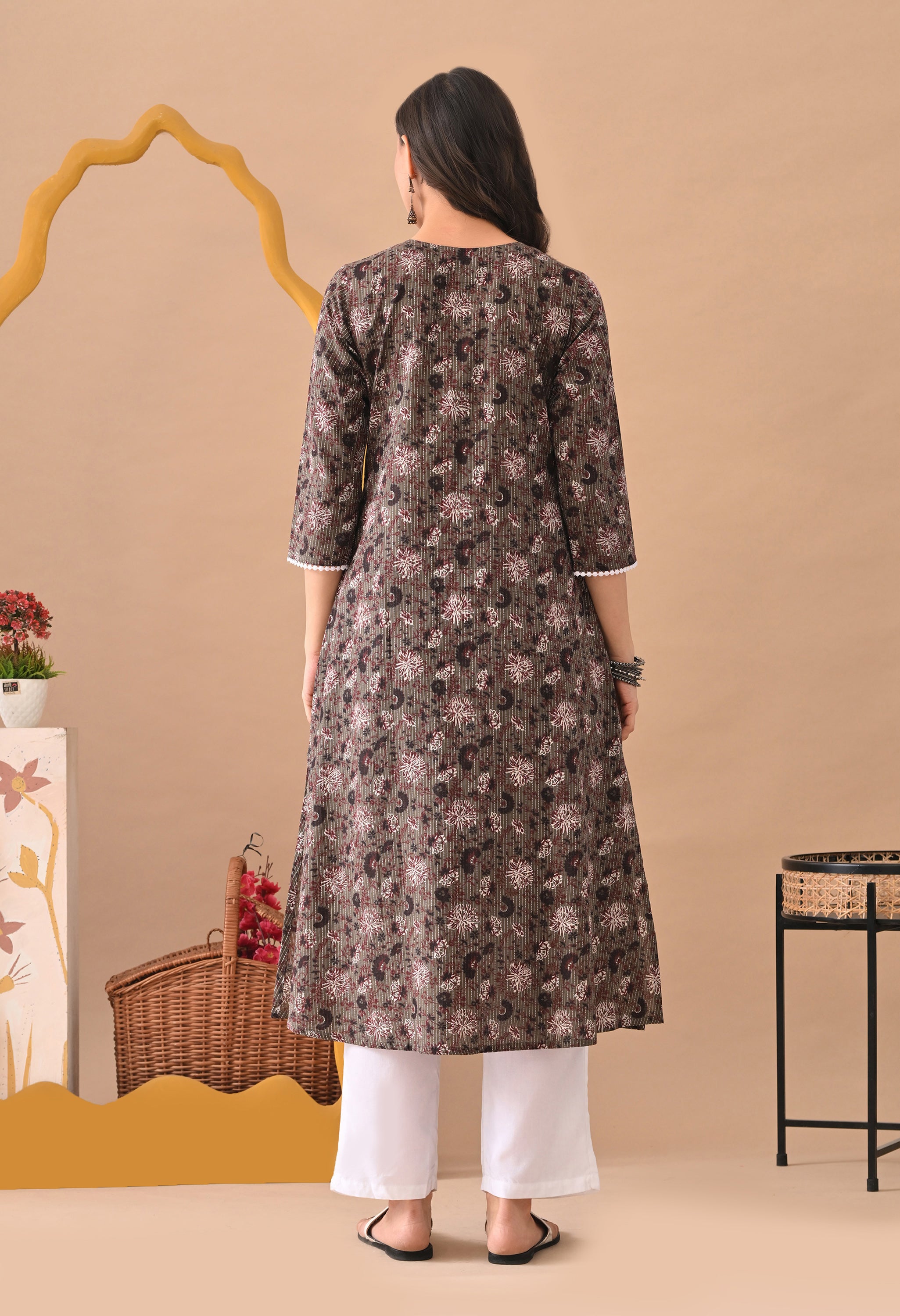 Color_Brown