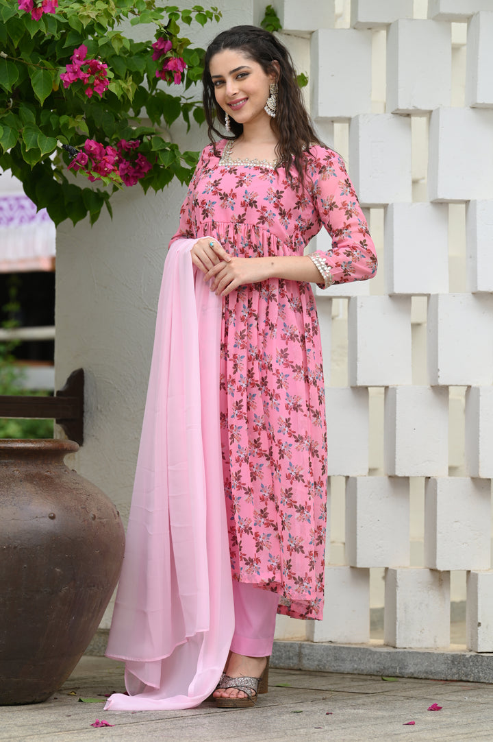 Women's Printed Georgette Kurta Set