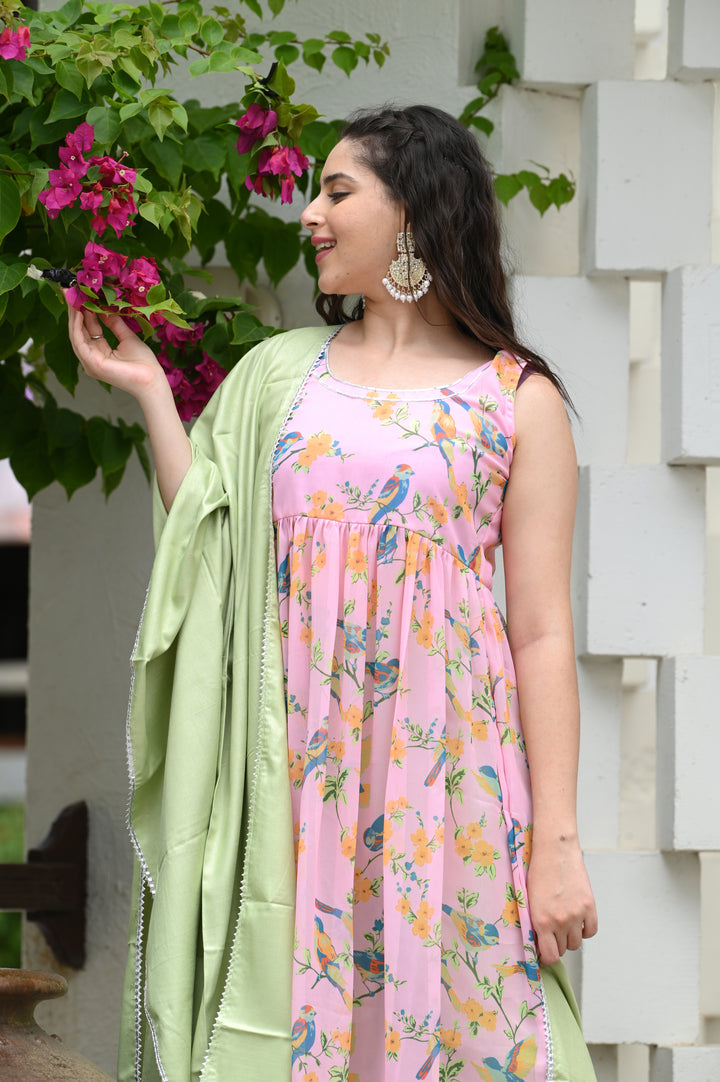Women's Printed Georgette Kurta Set