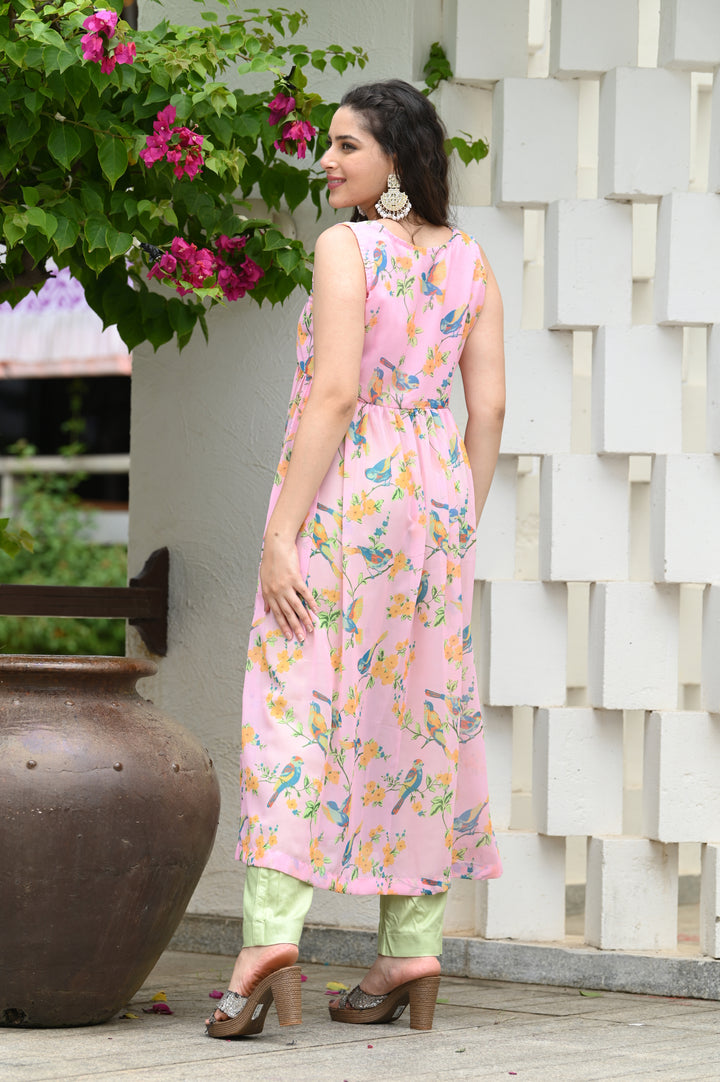 Women's Printed Georgette Kurta Set