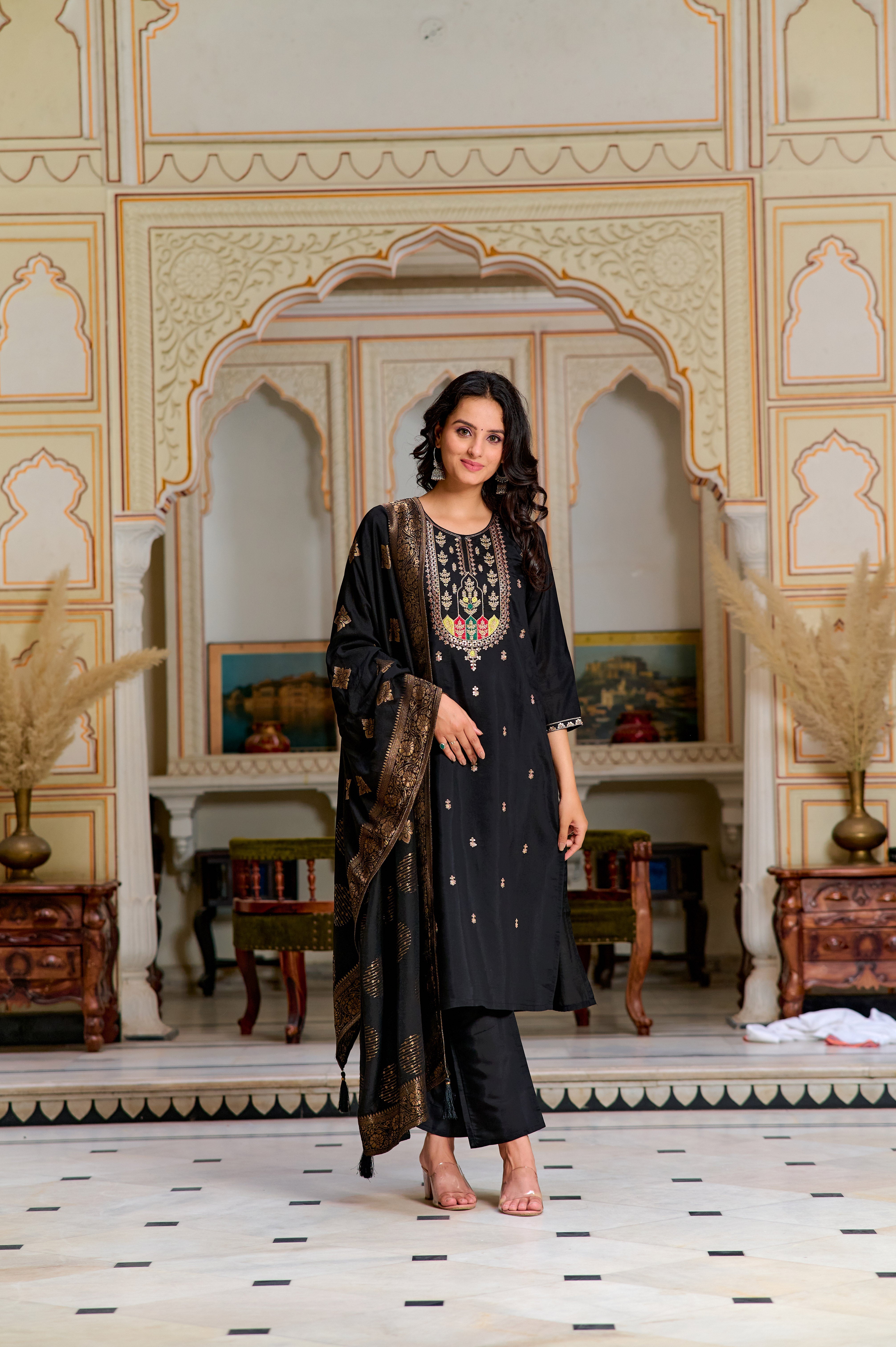 Women's Round Neck Embroidered Work, Chanderi Fabric Kurta & Pant With Dupatta Set - Taantav