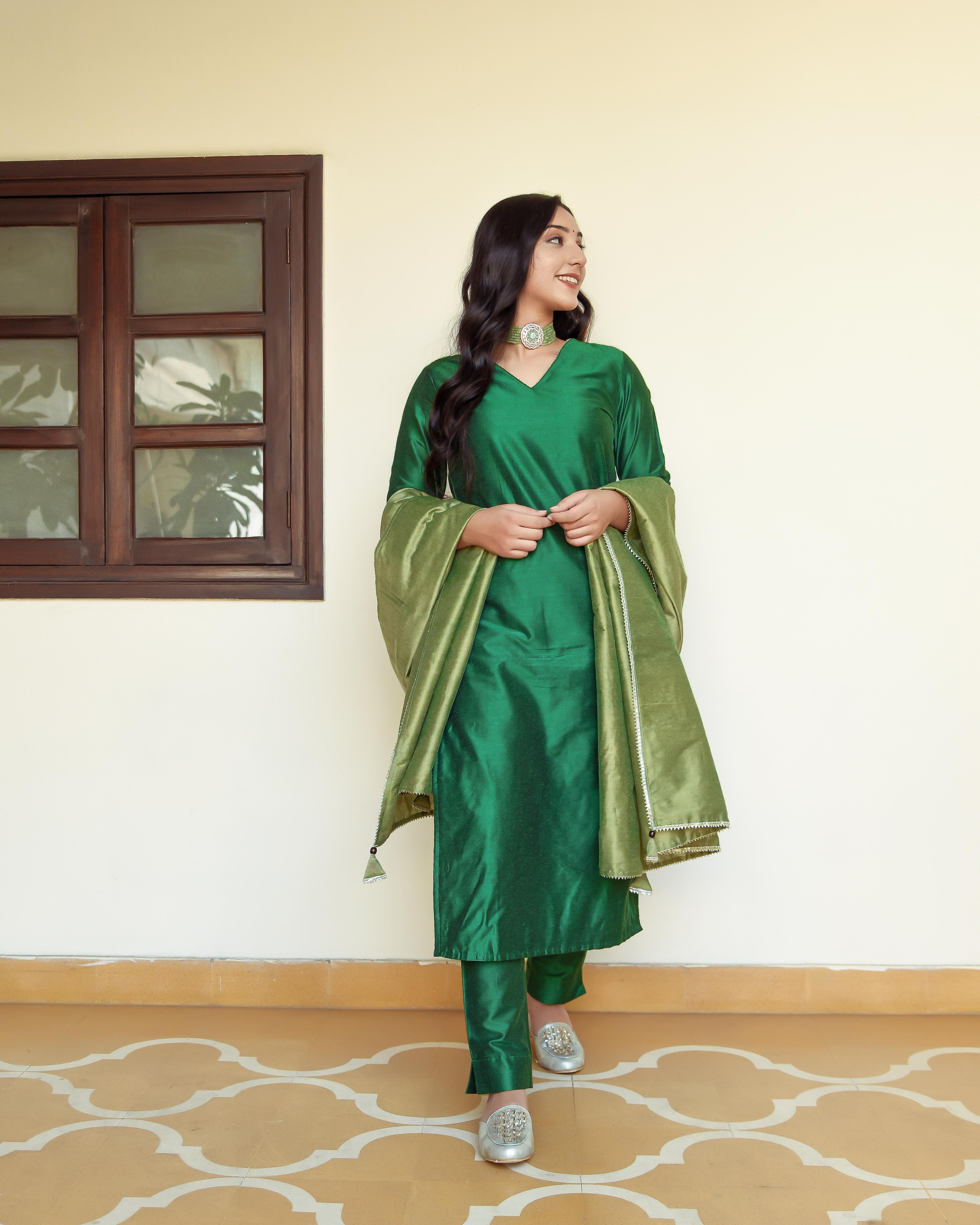 Women's Shades of green Suit Set - Indian Virasat USA