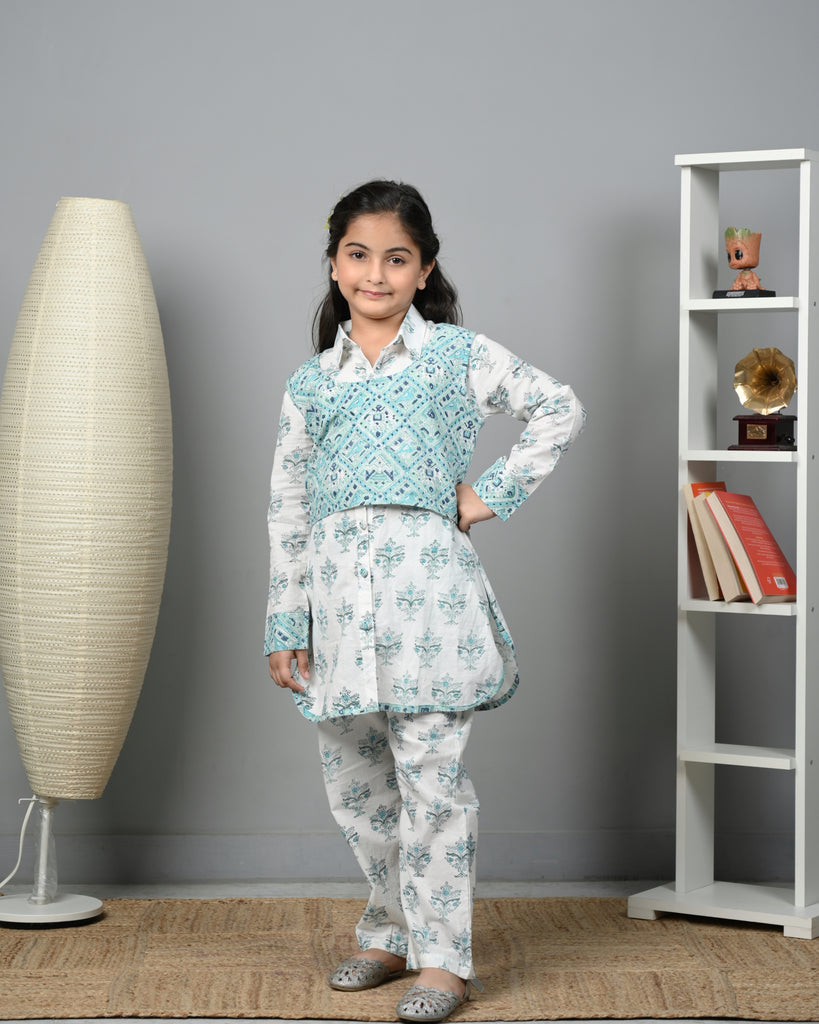 Girl's Floral Blooms Cotton Ensemble With Stylish Short Jacket