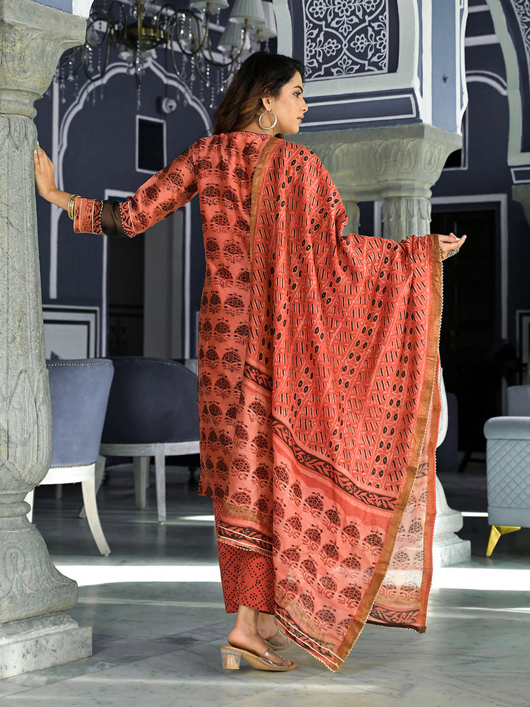 Women's Maroon Ethnic Printed Chanderi Silk Kurta Set with Maheshwari Silk Dupatta