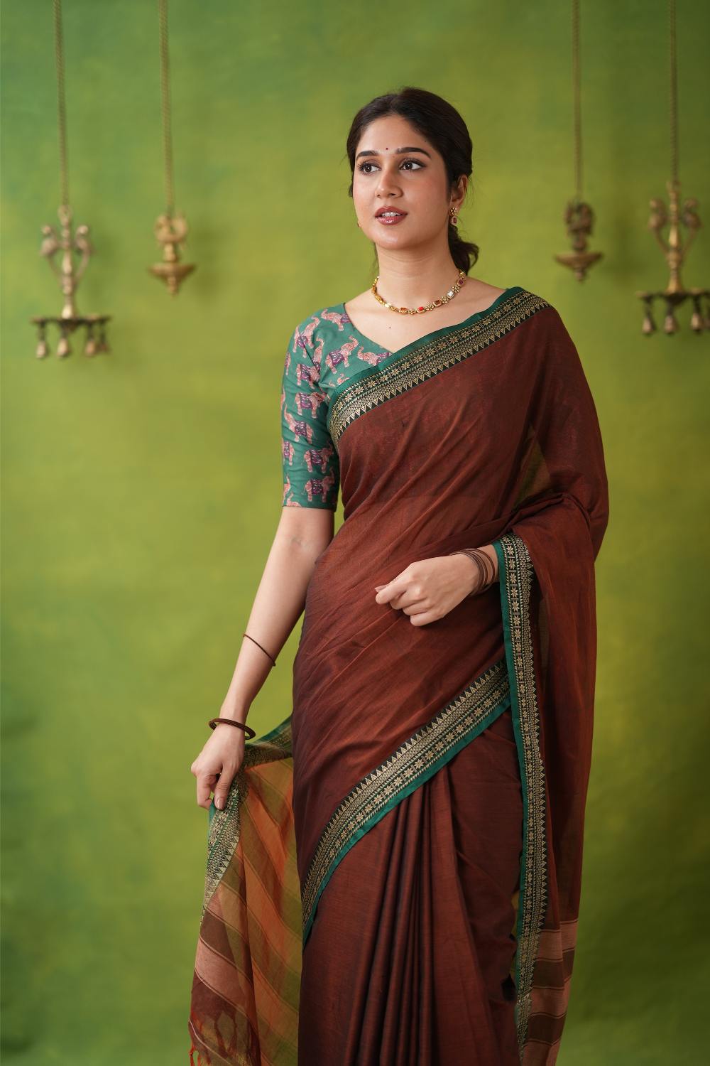 Color_Brown