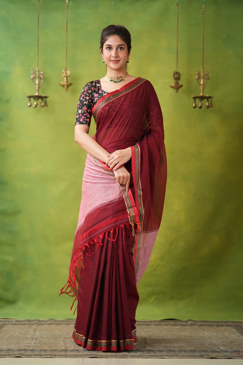 Color_Maroon