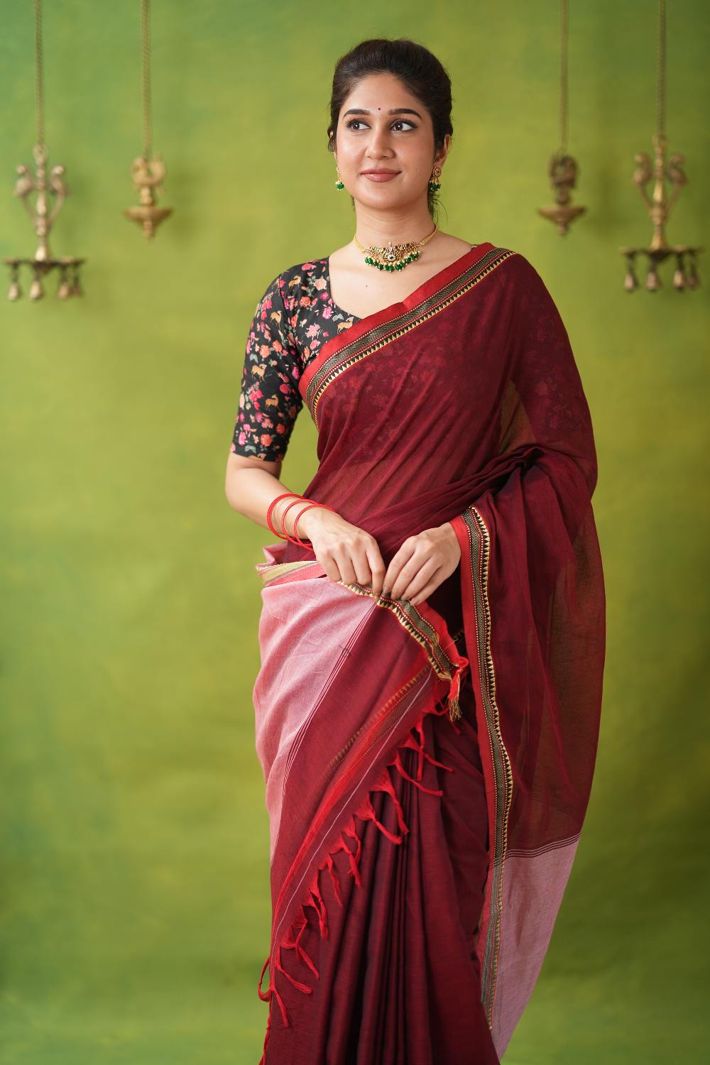 Color_Maroon