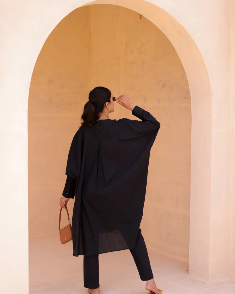 Color_Black