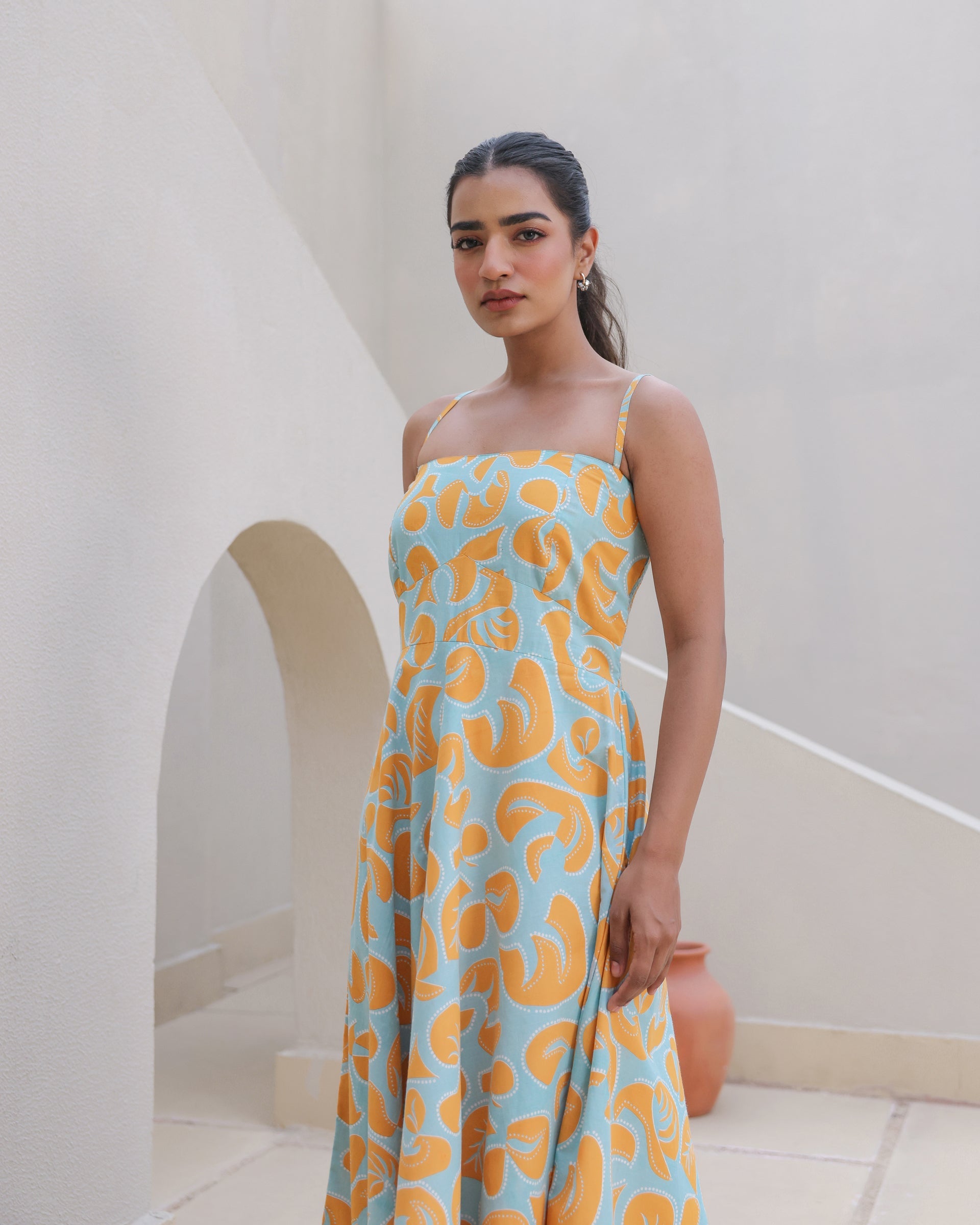 Women's Citrus Pop Leaf Print Spaghetti Strap Flared Dress