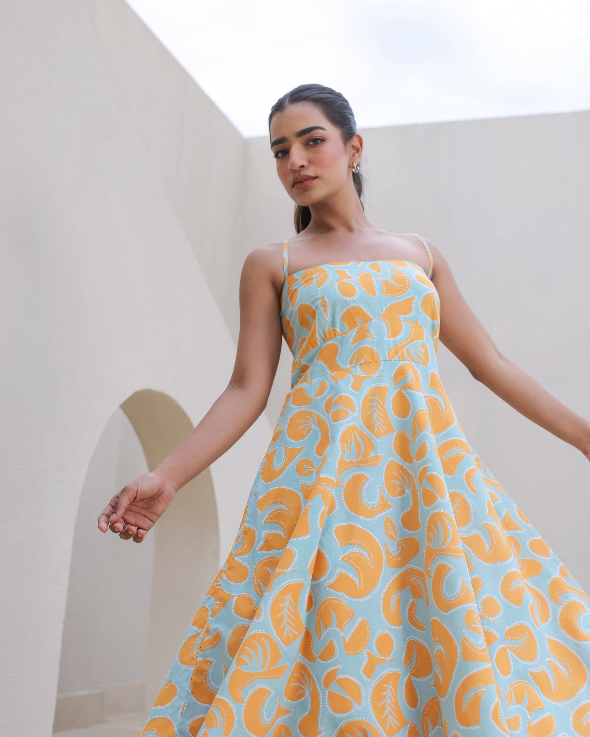 Women's Citrus Pop Leaf Print Spaghetti Strap Flared Dress