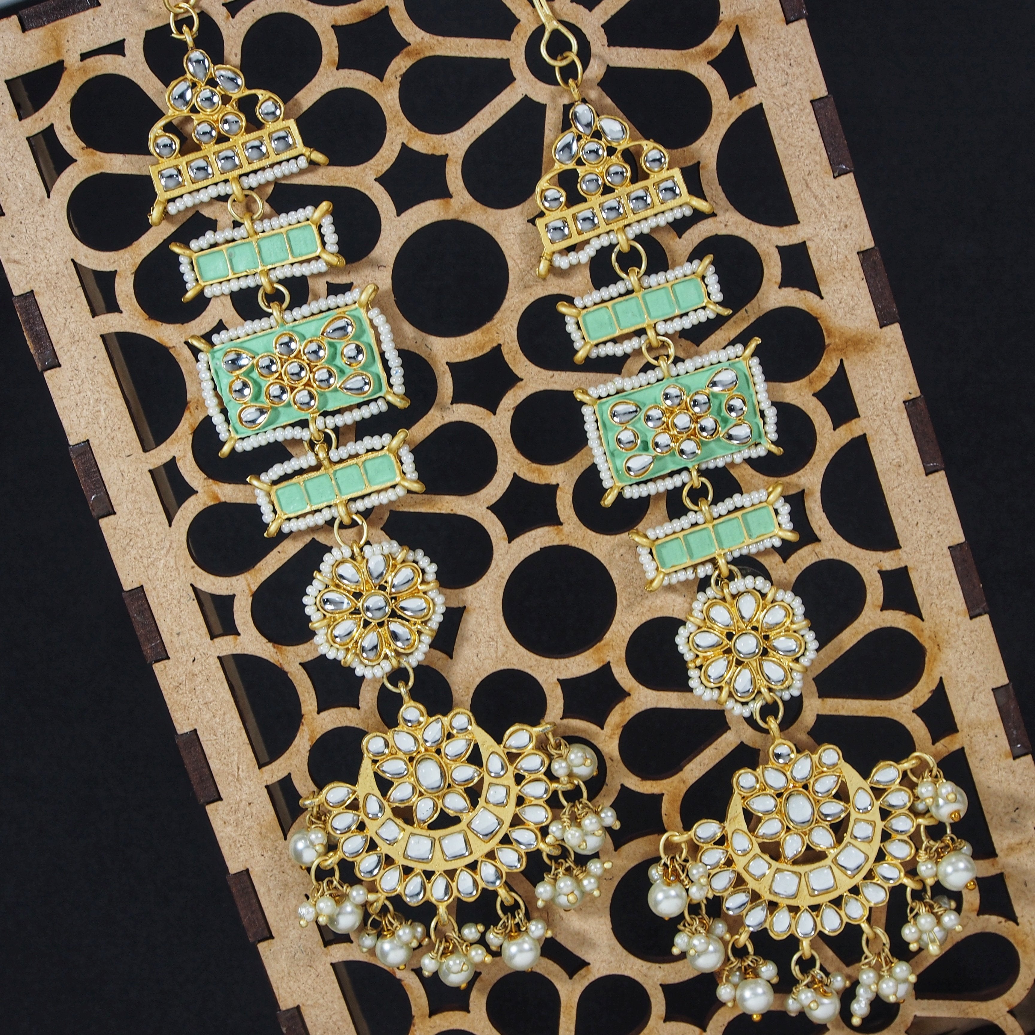 Women's Mint Gold Plated Zinc Alloy Matte Finish Kundan And Pearl Work Chandbali Earrings