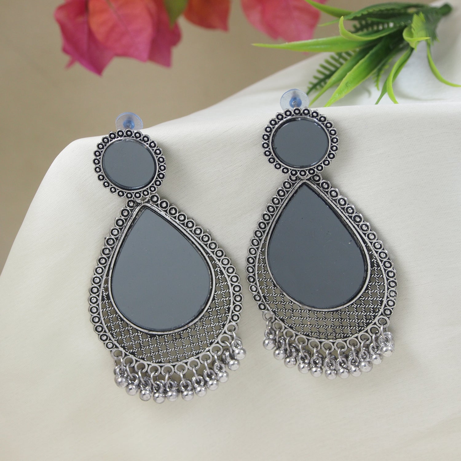Color_Silver