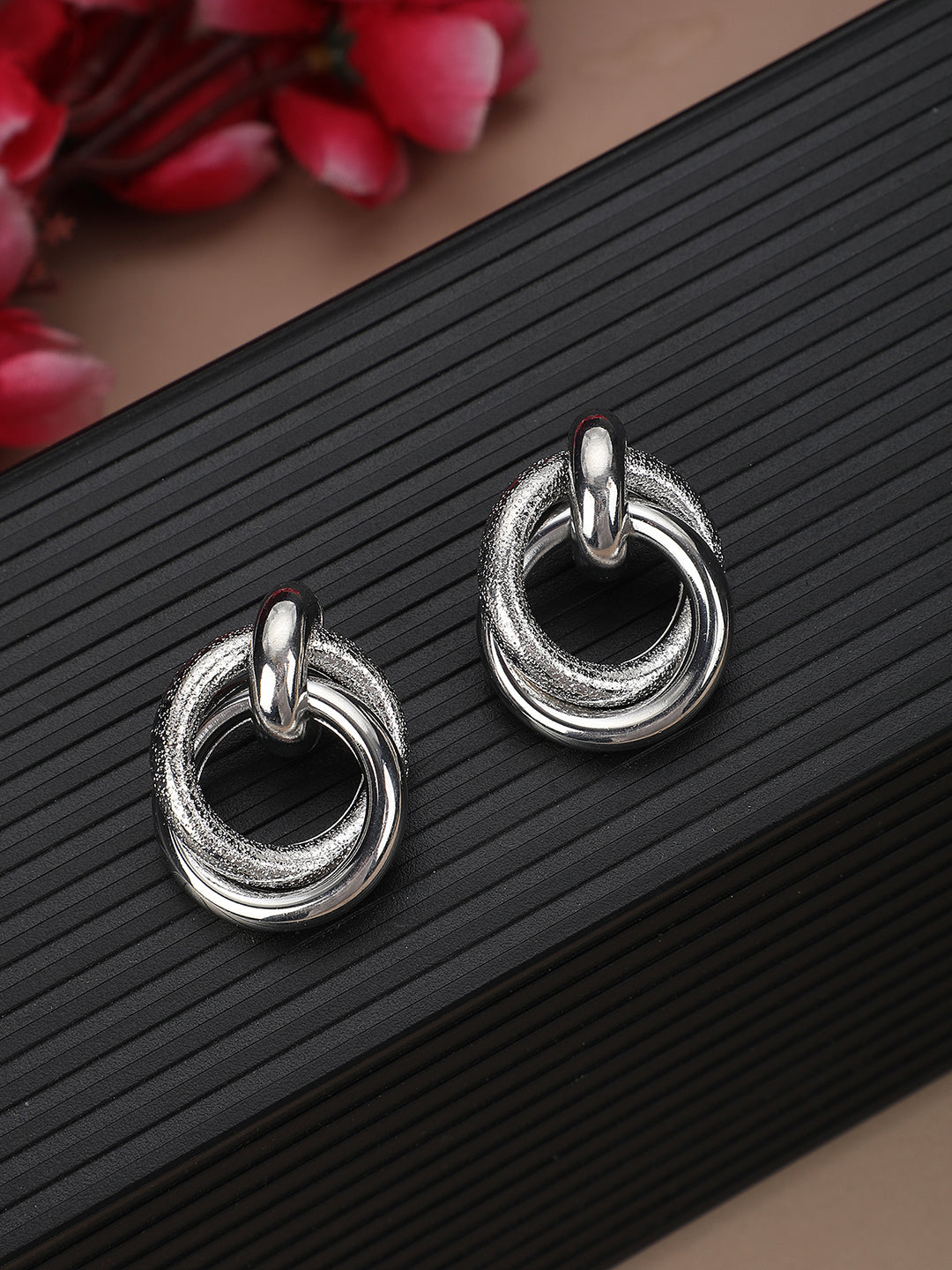 Color_Silver