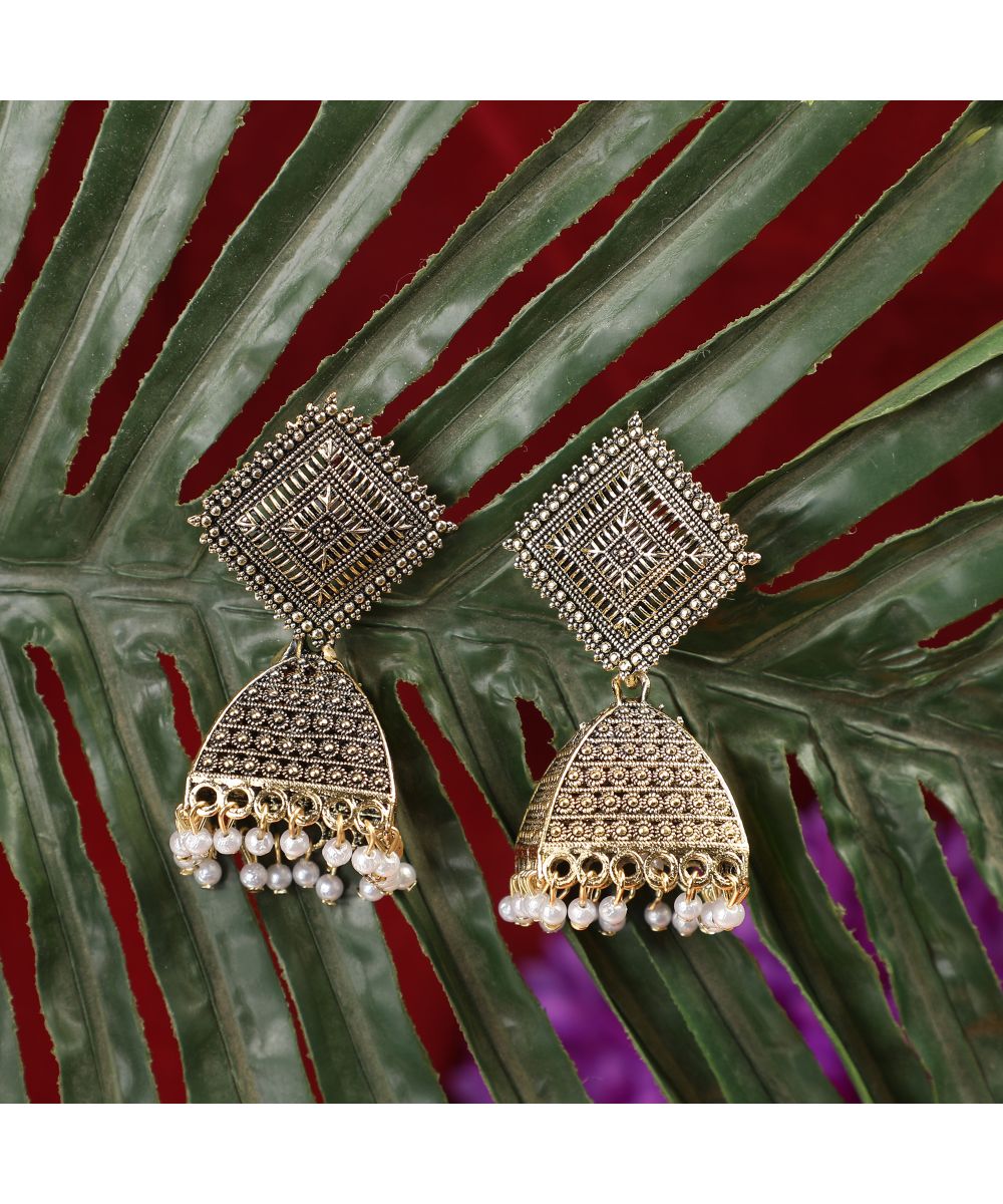 Women's Antique Gold Plated Classic Jhumka Earring