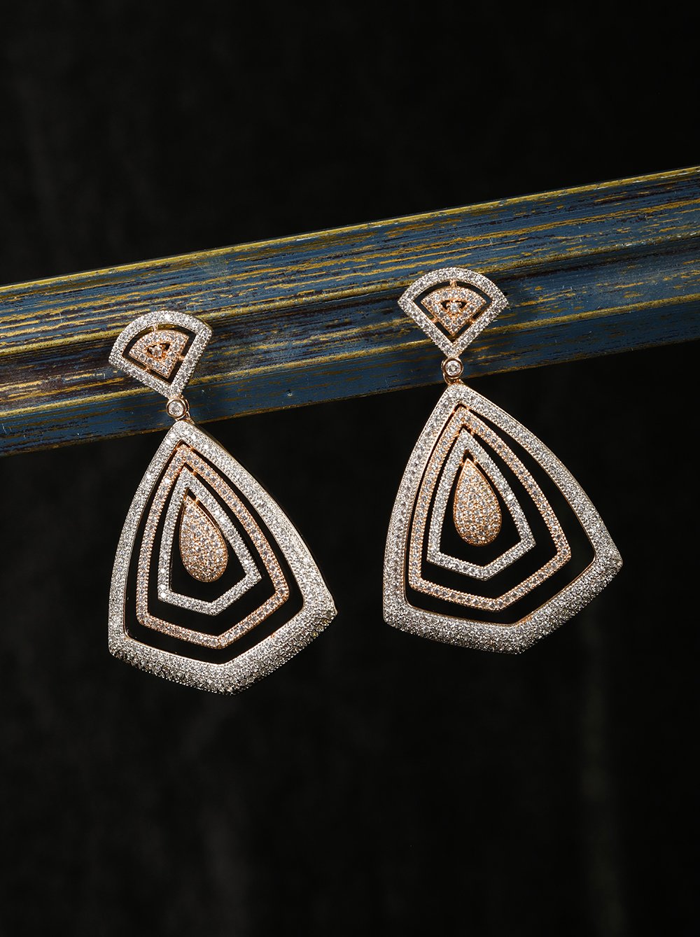 Women's  Beautiful Rose Gold Plated Earrings