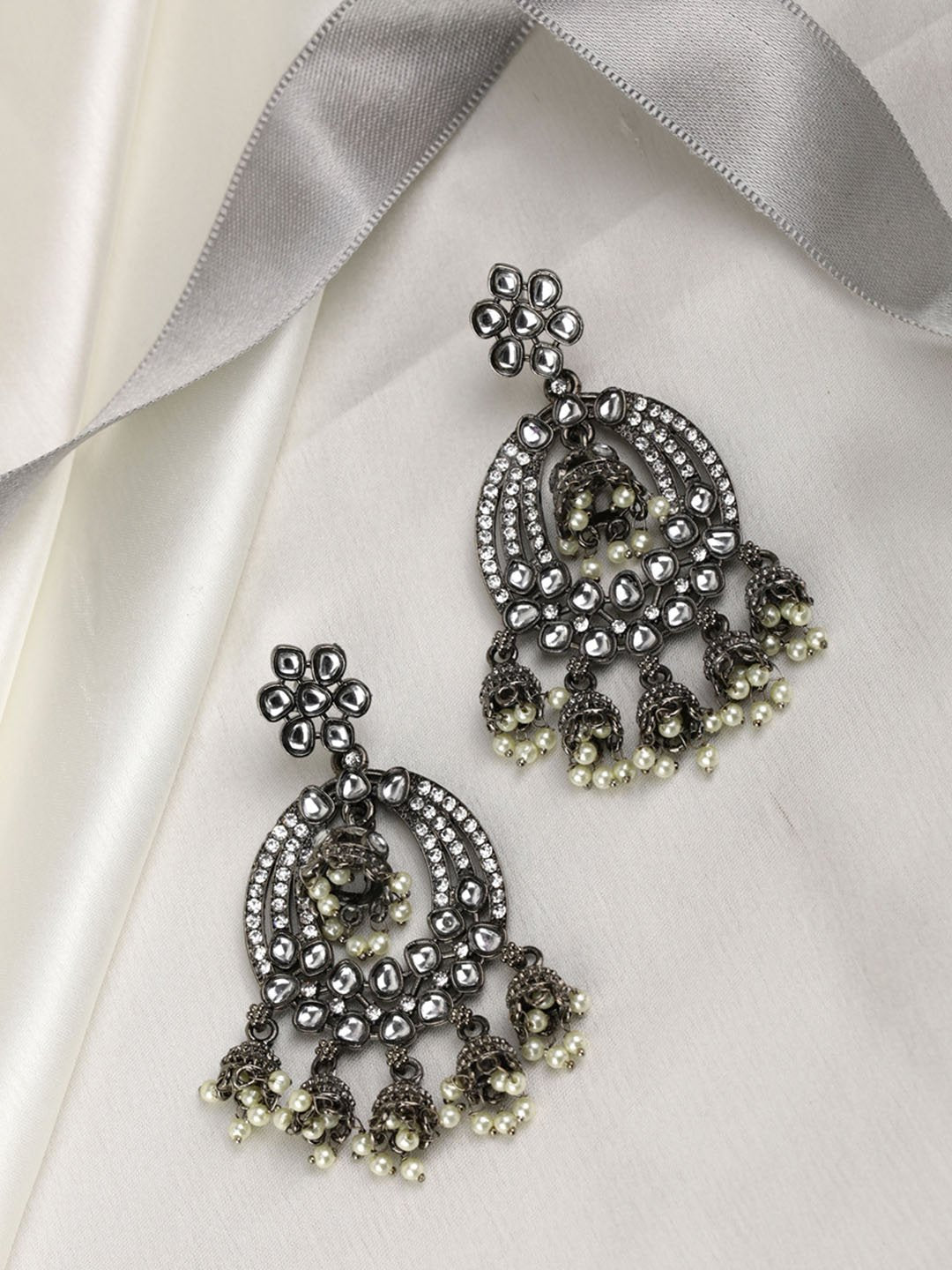 Women's Kundan Party Wear Jhumka Earring