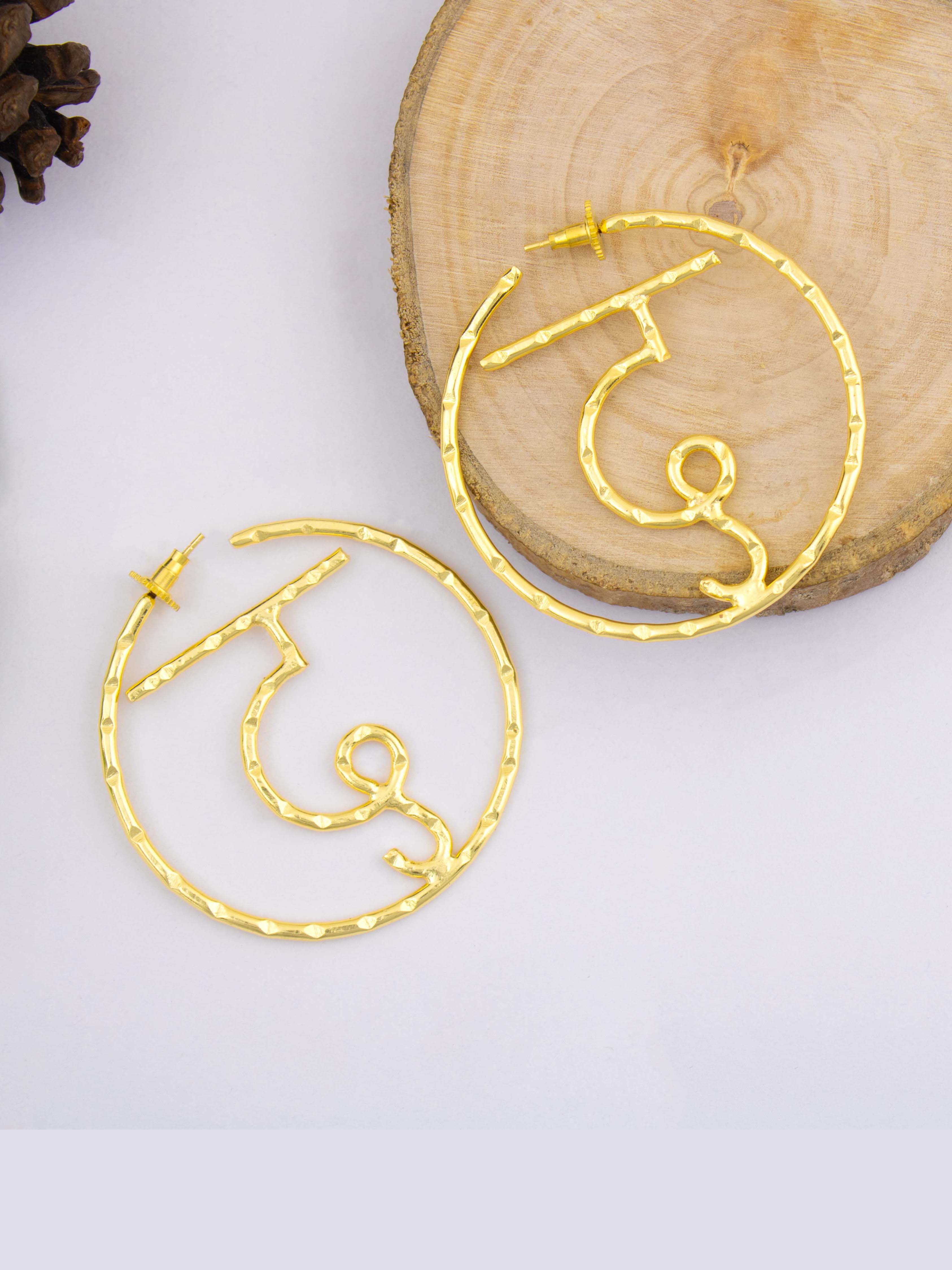 Women's Akshar Encircled Earring En4