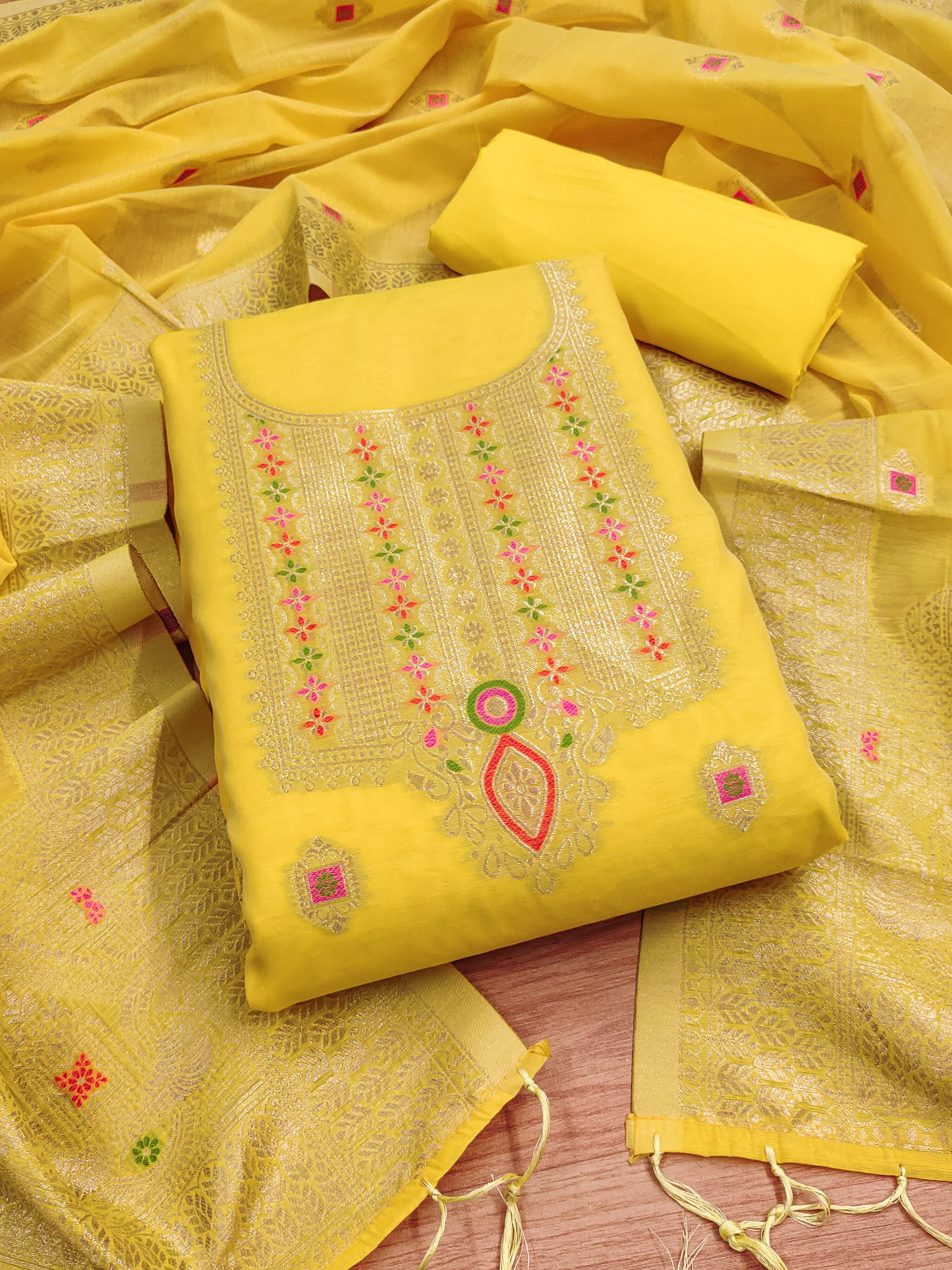 Color_Yellow