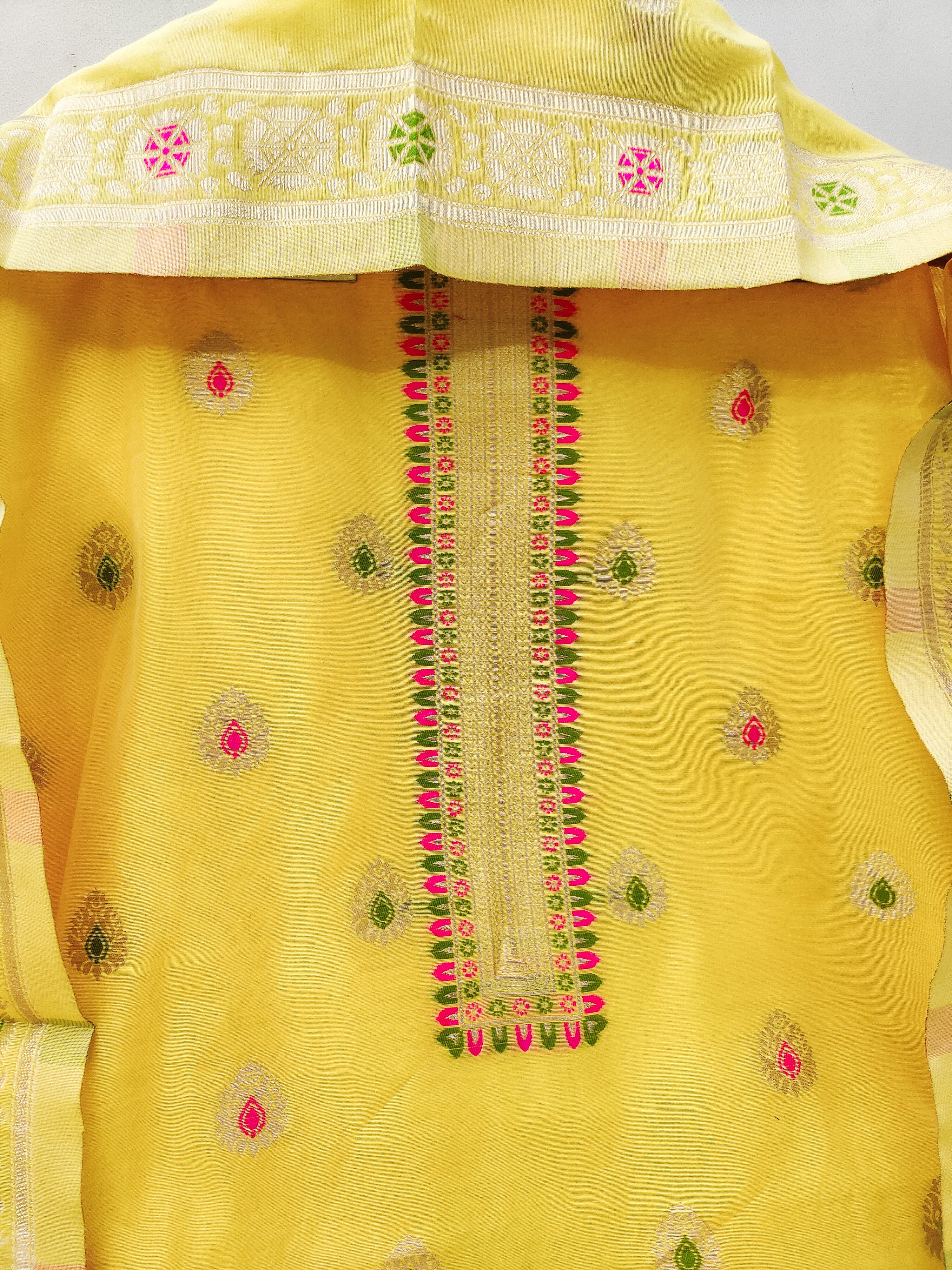 Color_Yellow