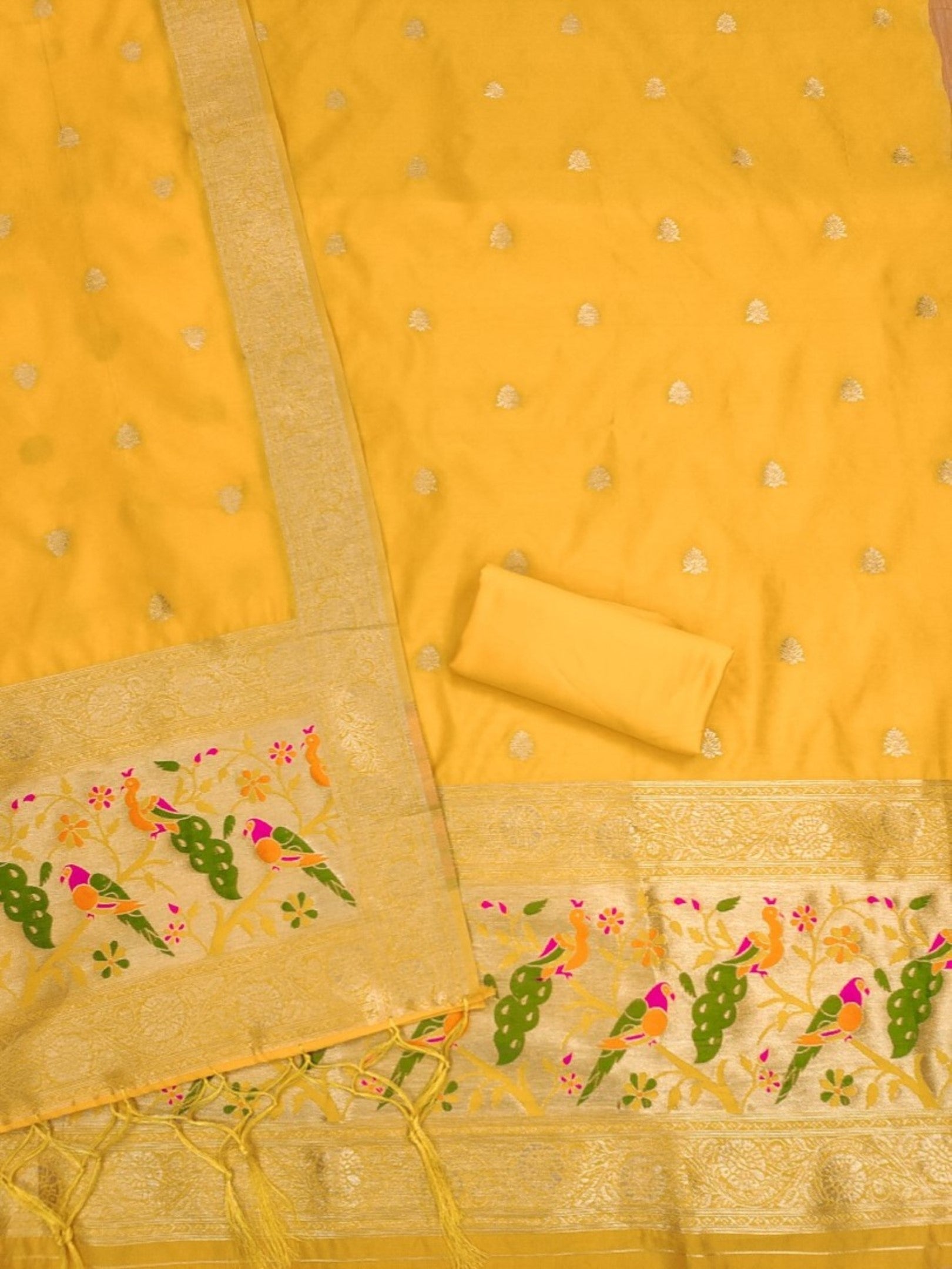 Color_Yellow