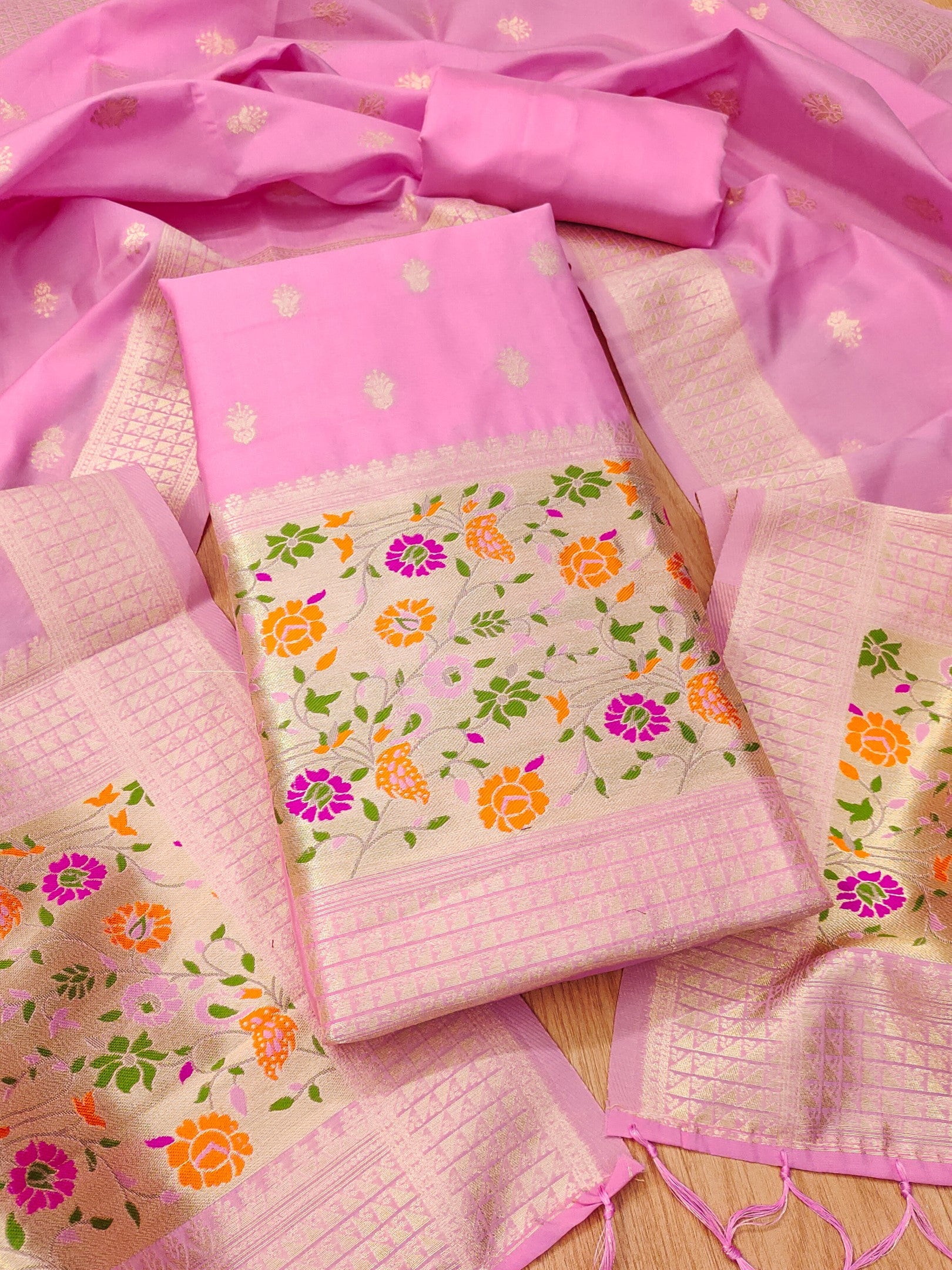 Color_Pink