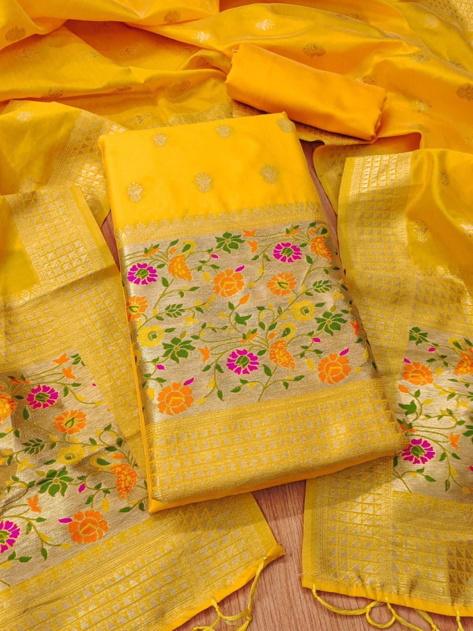 Color_Yellow