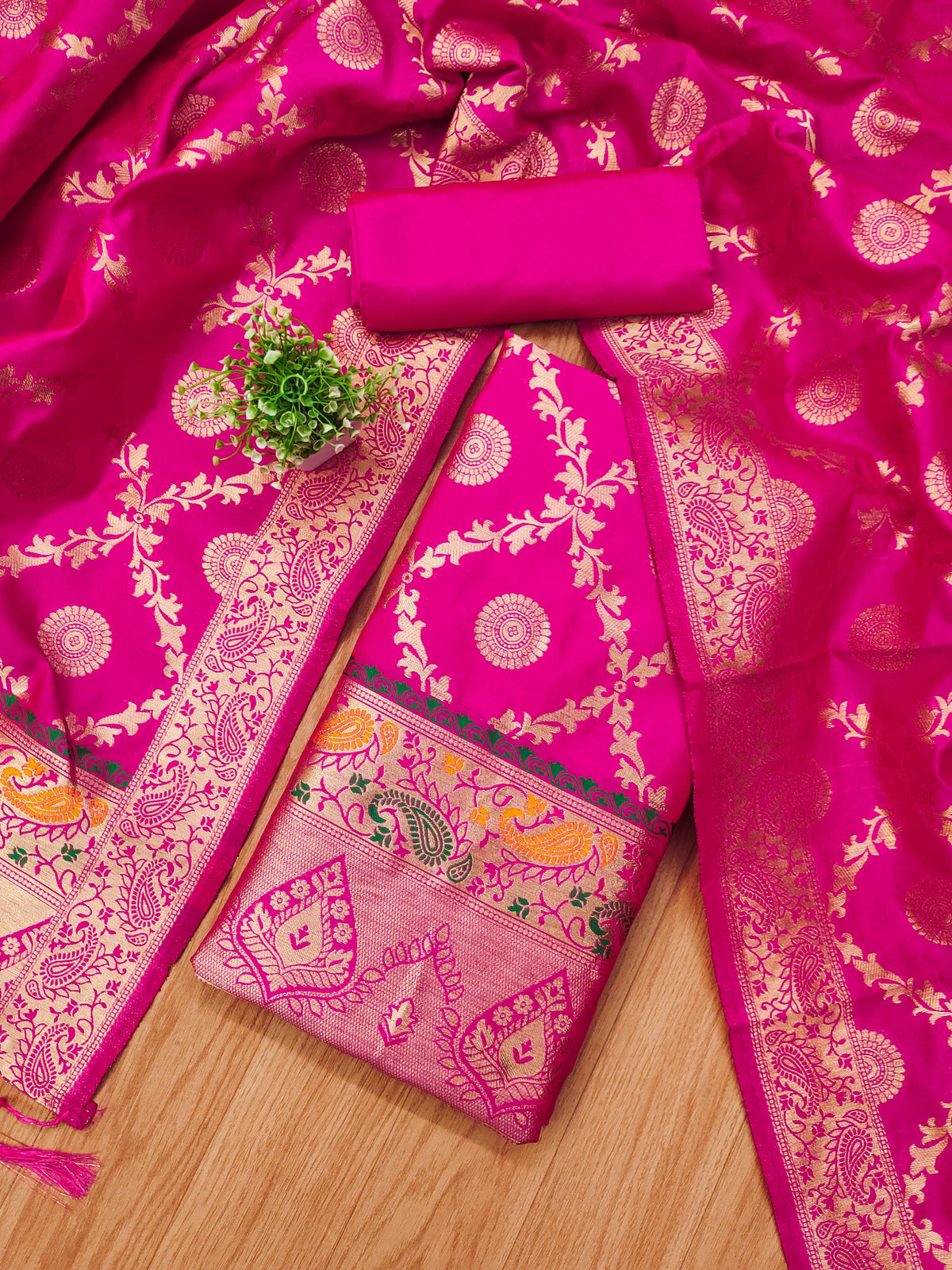 Color_Pink
