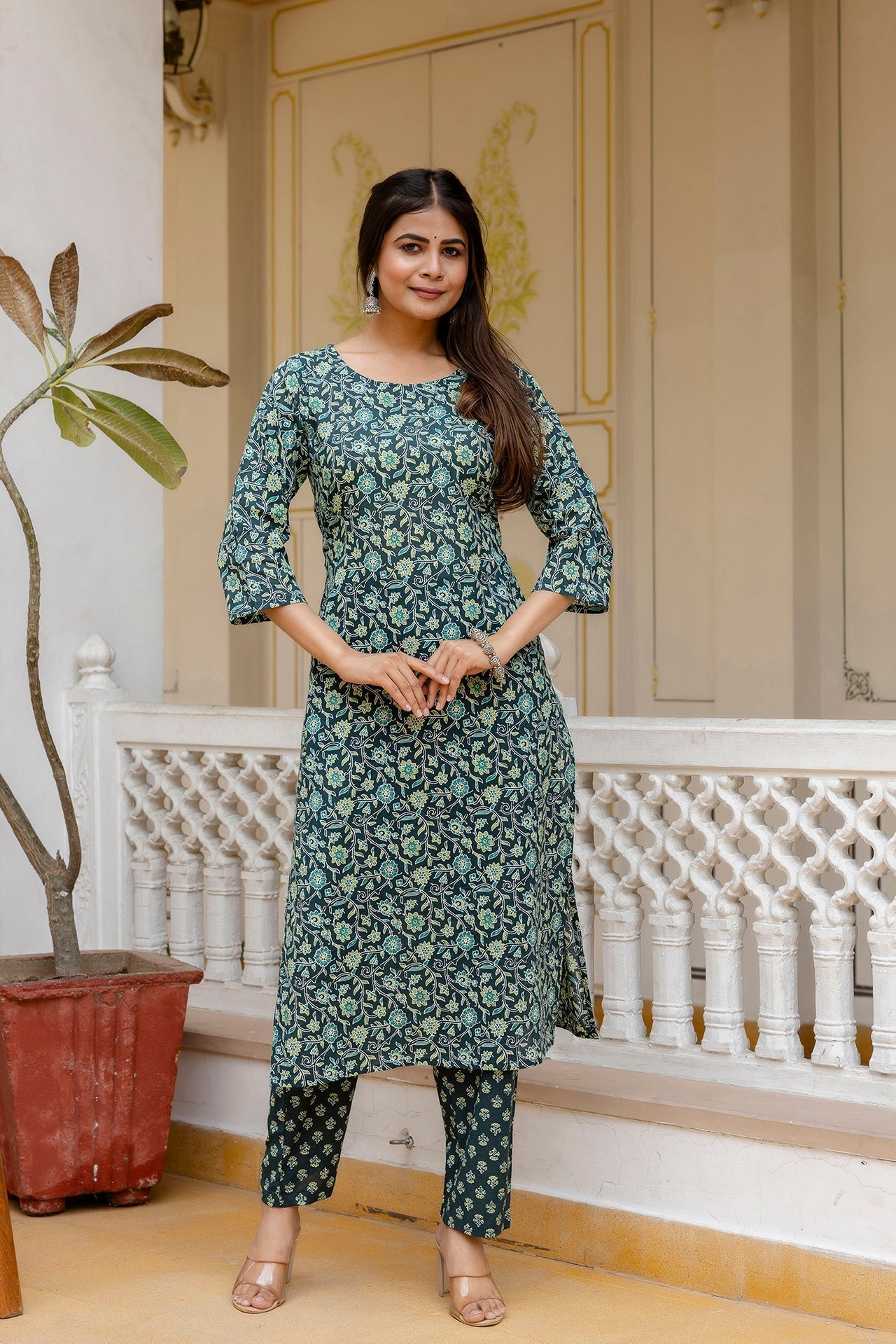 Women's Green Printed Straight Kurta With Trouser - Taantav