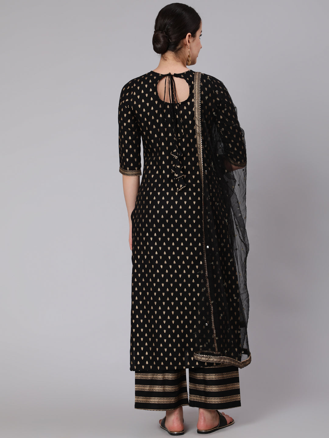 Color_Black